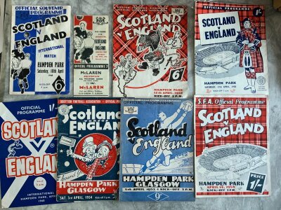 Scotland v England Football Programmes: Includes 1945 1948 1950 1952 1954 1956 1958 1960. Very good. (8)