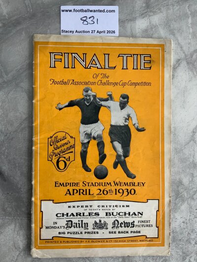 1930 FA Cup Final Football Programme + Song Sheet: Arsenal v Huddersfield programme in very good condition with no team changes. Daily Express song sheet is good with wear to one edge. (2)