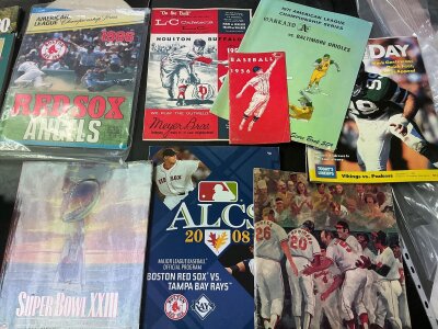 Baseball + American Football Programmes Collection: Includes 1957 Houston Buffalos but mainly 70s onwards. Excellent condition. (40)