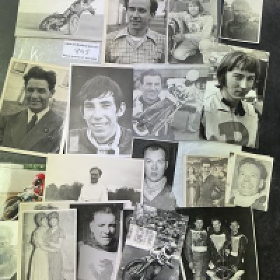 Old Speedway Photos: Mainly black and white postcard size often from the 50s and 60s. Good. (40)