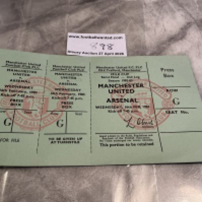 82/83 Manchester United v Arsenal Press LCSF Football Ticket: All 3 parts of this Milk Cup semi final ticket are intact. Rare item. 