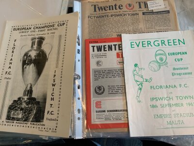 Ipswich Town European Match Football Programmes: Aways start from there first adventure in 62/63 with 2 different programmes at Floriana and continue with 73/74 + 74/75 Twente, 75/76 Feyenoord, Brugge, 77/78 Barcelona, 78/79  Alkmaar, 80/81 Salonika, St Etienne and 6 from the early Millennium. There are additionally 29 homes. Excellent condition private collection with no duplication. (48)