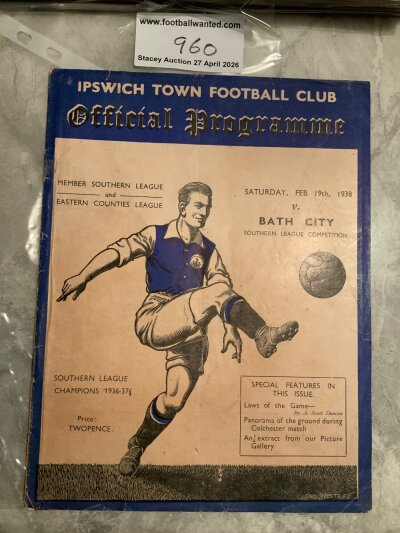 37/38 Ipswich Town v Bath City Football Programme: Southern League match 19 2 1938 in excellent condition with no team changes. Nice pull out picture of the match v Colchester with the whole pitch and large attendance evident.