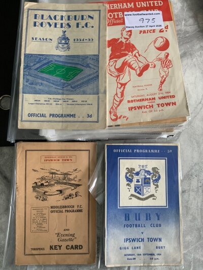 54/55 Ipswich Town Away Football Programmes: 19 programmes which include Lincoln postponed 22/1/55 and played match on 27/4/55. Harder to obtain programmes at Rotherham Middlesbrough Port Vale Swansea and Stoke all included. Very good. (19)