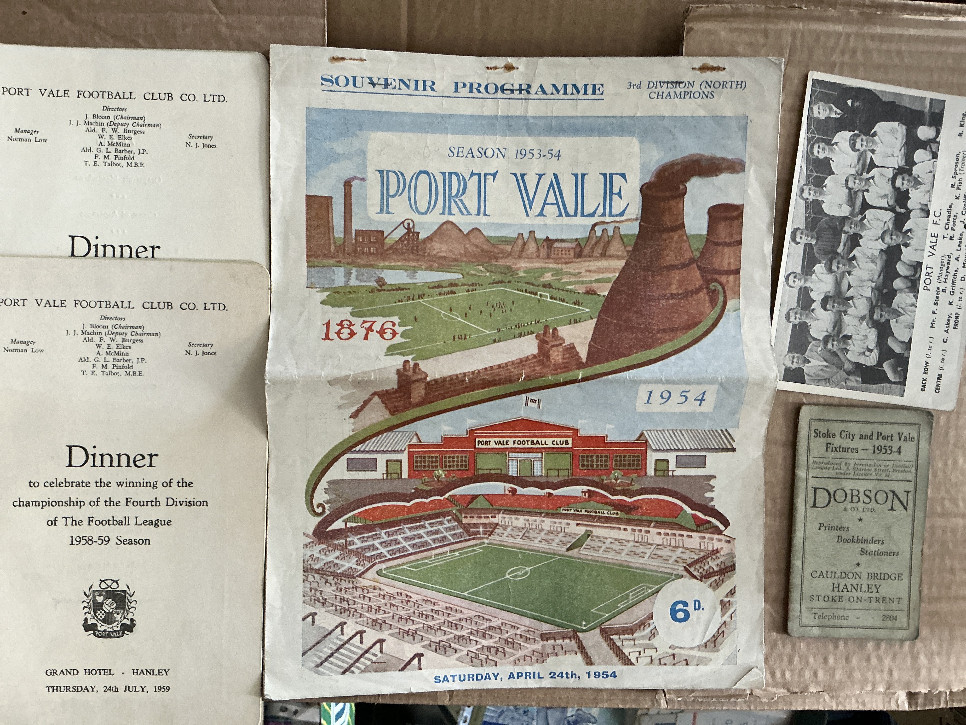 Port Vale Football Memorabilia: 53/54 joint fixture list with Stoke plus souvenir programme and Daily Express postcard from same season. 2 x 58/59 menus to celebrate winning division 4 in 58/59. Hand signed hotel page from 77/78 and more.