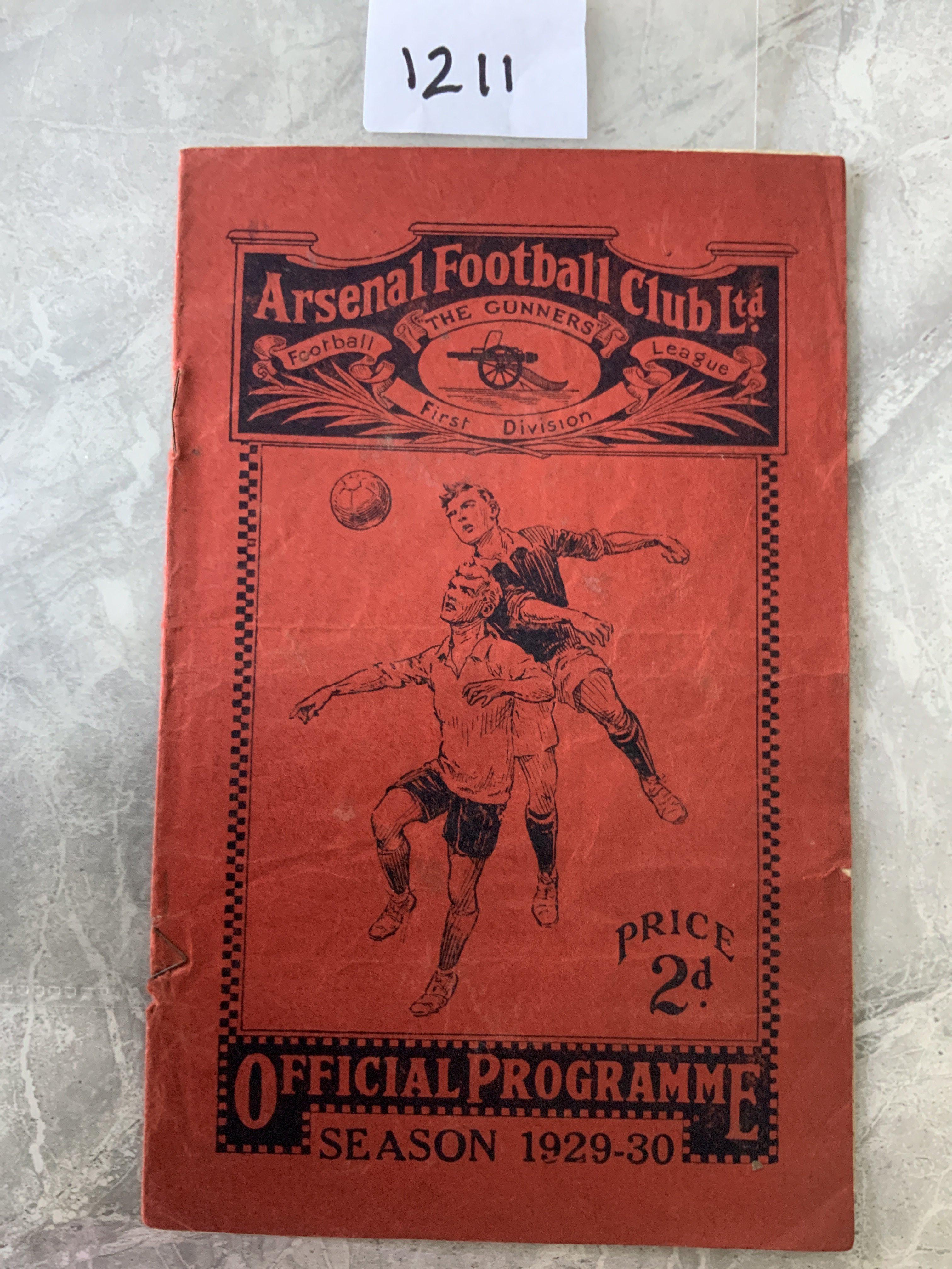 1929 - 1930 Arsenal v Manchester City Football Programme: Good condition league match dated 11 9 1929. No team changes. Few marks to back page.
