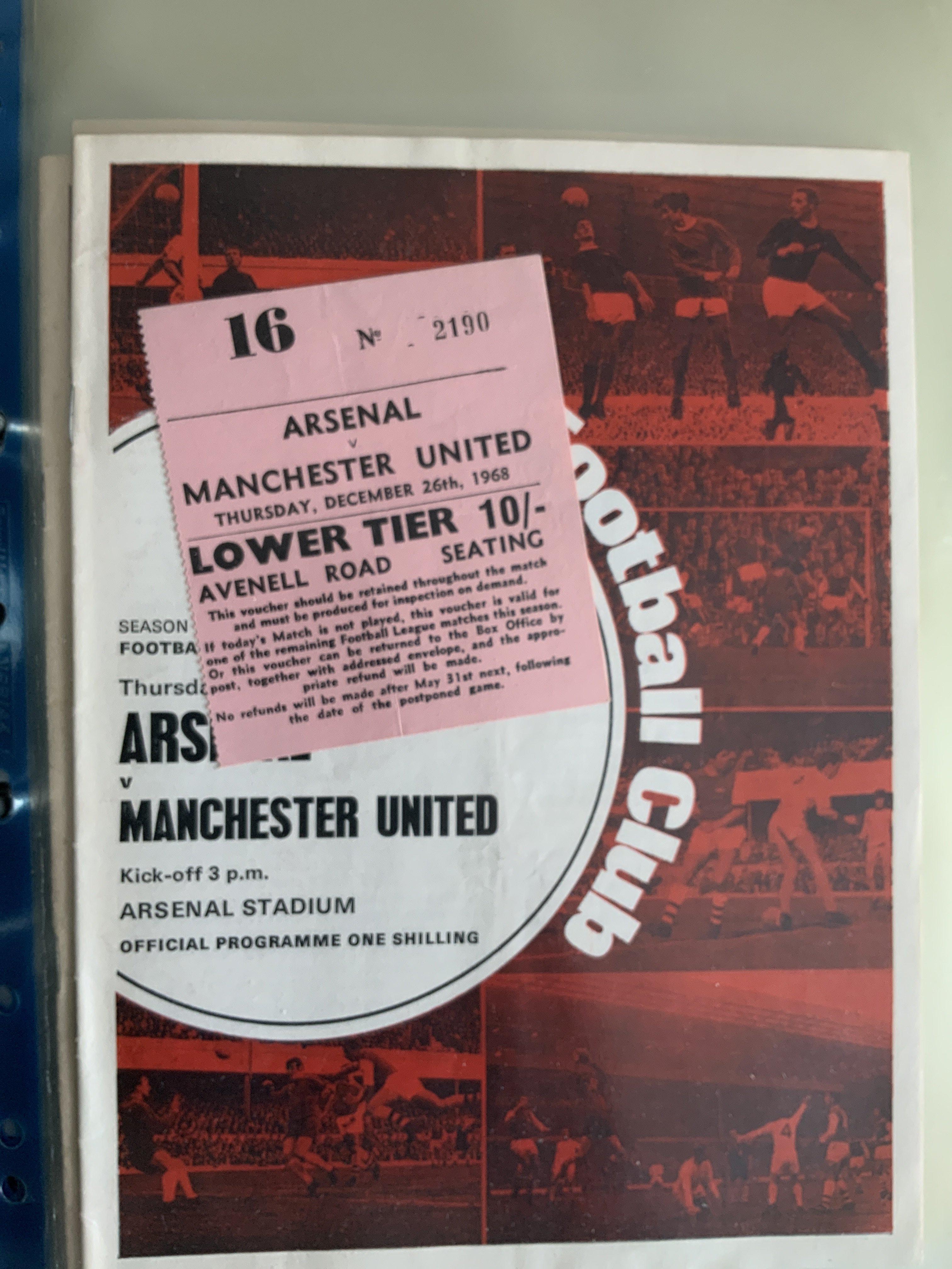 Arsenal 68/69 Football Programme + Ticket Collection: 28 1st team homes with accompanying tickets. Includes Manchester United. The only ticket missing is for a friendly v Apoel but single sheet card is present. (55)