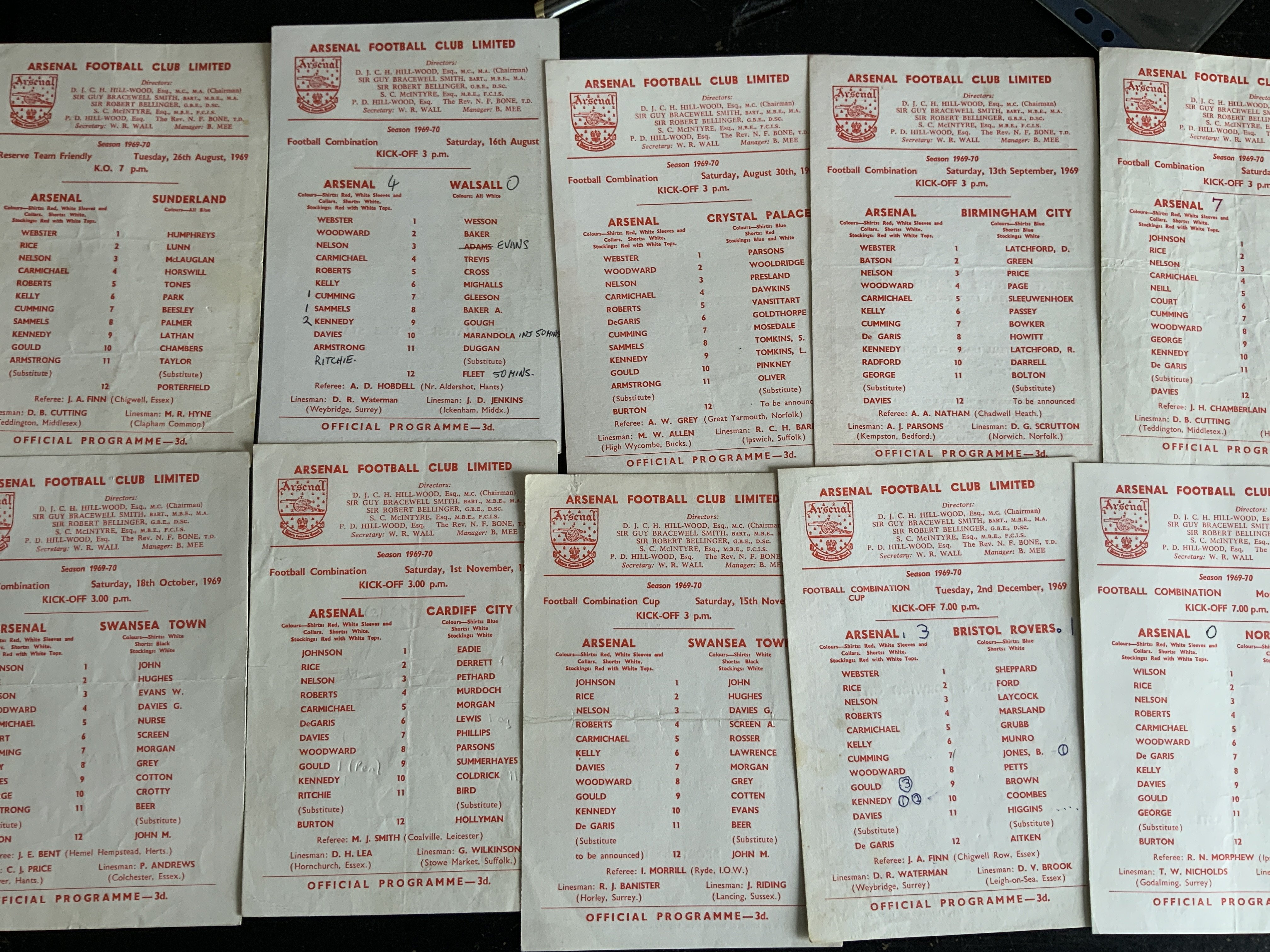 Arsenal 69/70 Reserve + Youth Football Programmes: Probable full set of 20 Football Combination + Cup plus Friendly v Sunderland, 2 x London Challenge Cup and a SJFC. All cards except the SJFC. (23)