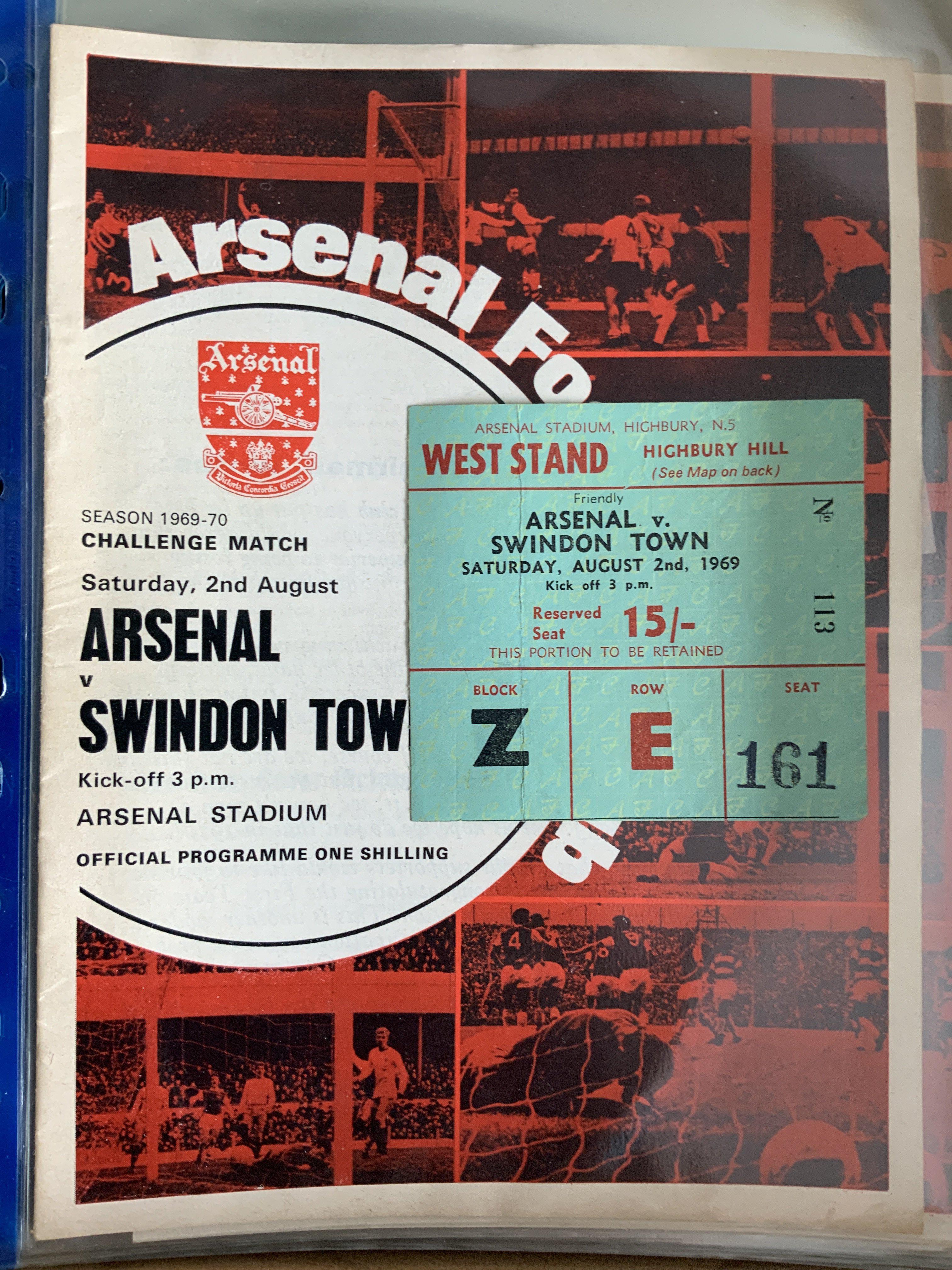 Arsenal 69/70 Football Programme + Ticket Collection: 32 1st team homes with accompanying tickets. Includes Manchester United, Fairs Cup Final, Omonia, and other European opponents. (64)