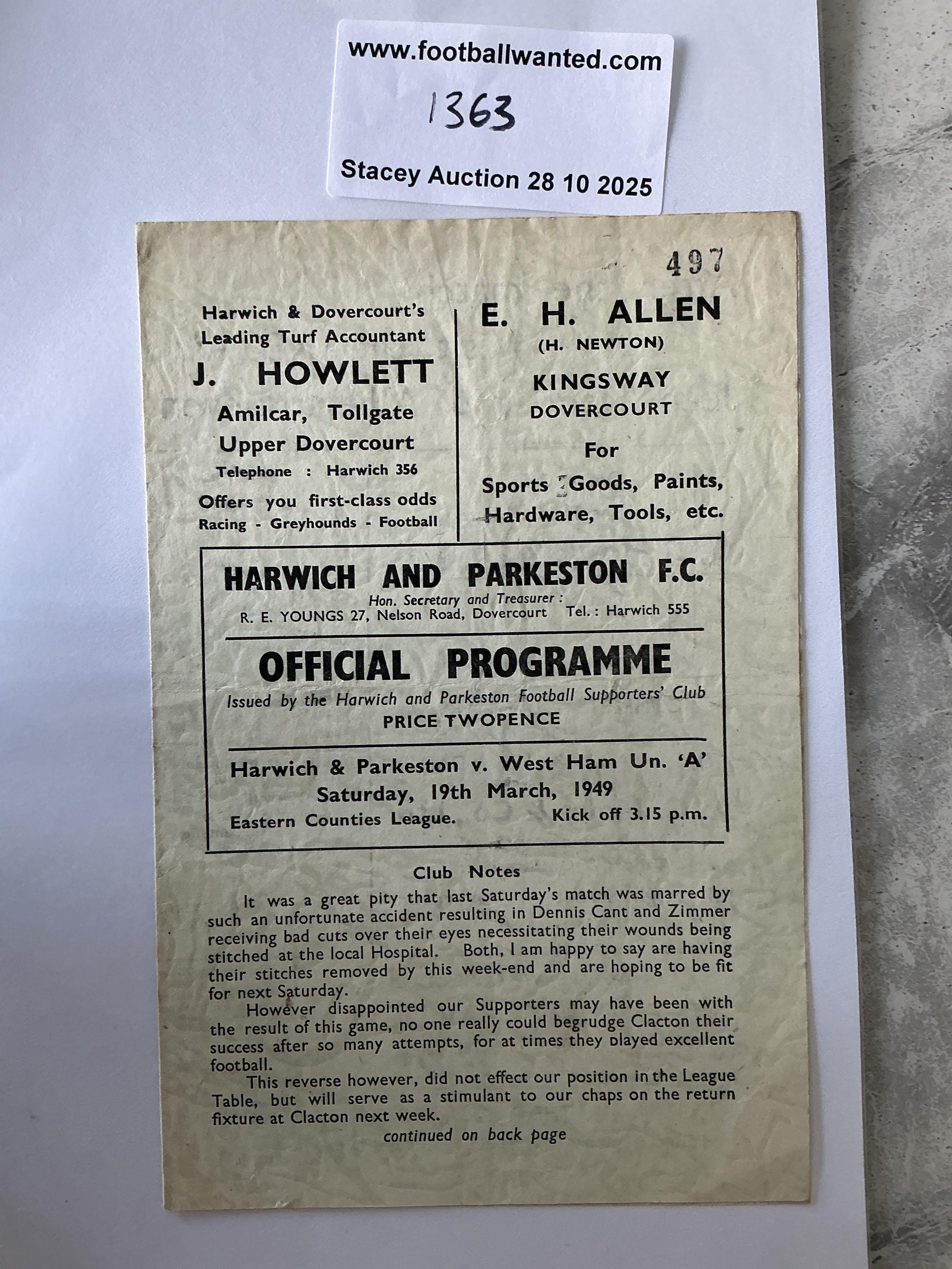 48/49 Harwich + Parkeston v West Ham A Football Programme: Very good condition Eastern Counties League programme with no team changes. Dated 19 3 1949.