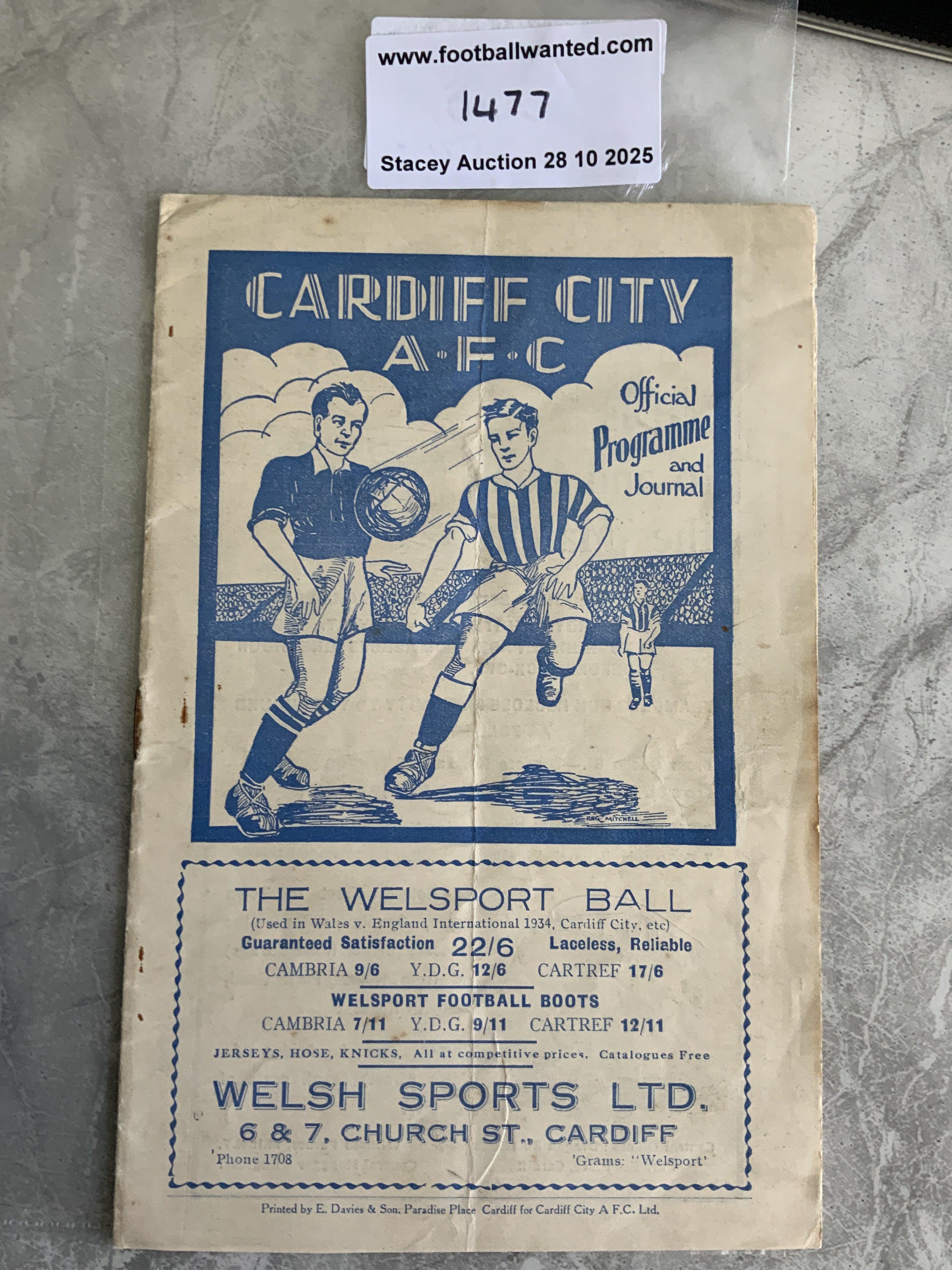 35/36 Cardiff City v Reading Football Programme: 3rd Division South match in good condition with no team changes. Rusty staple holding firm. Fold.