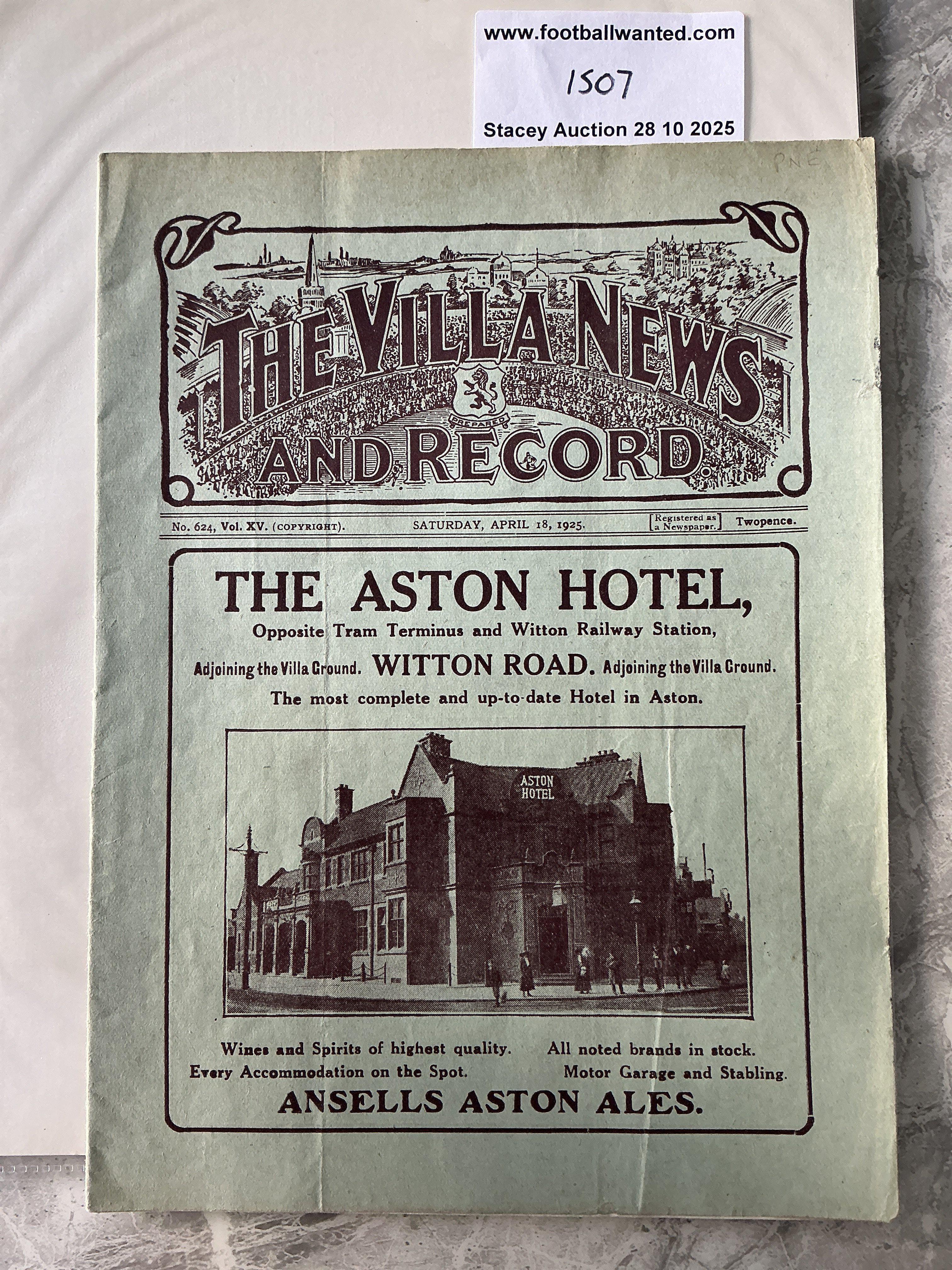 1924 - 1925 Aston Villa v Preston Football Programme: Very good condition league match with no team changes. Slight fold and unusually not ex bound.