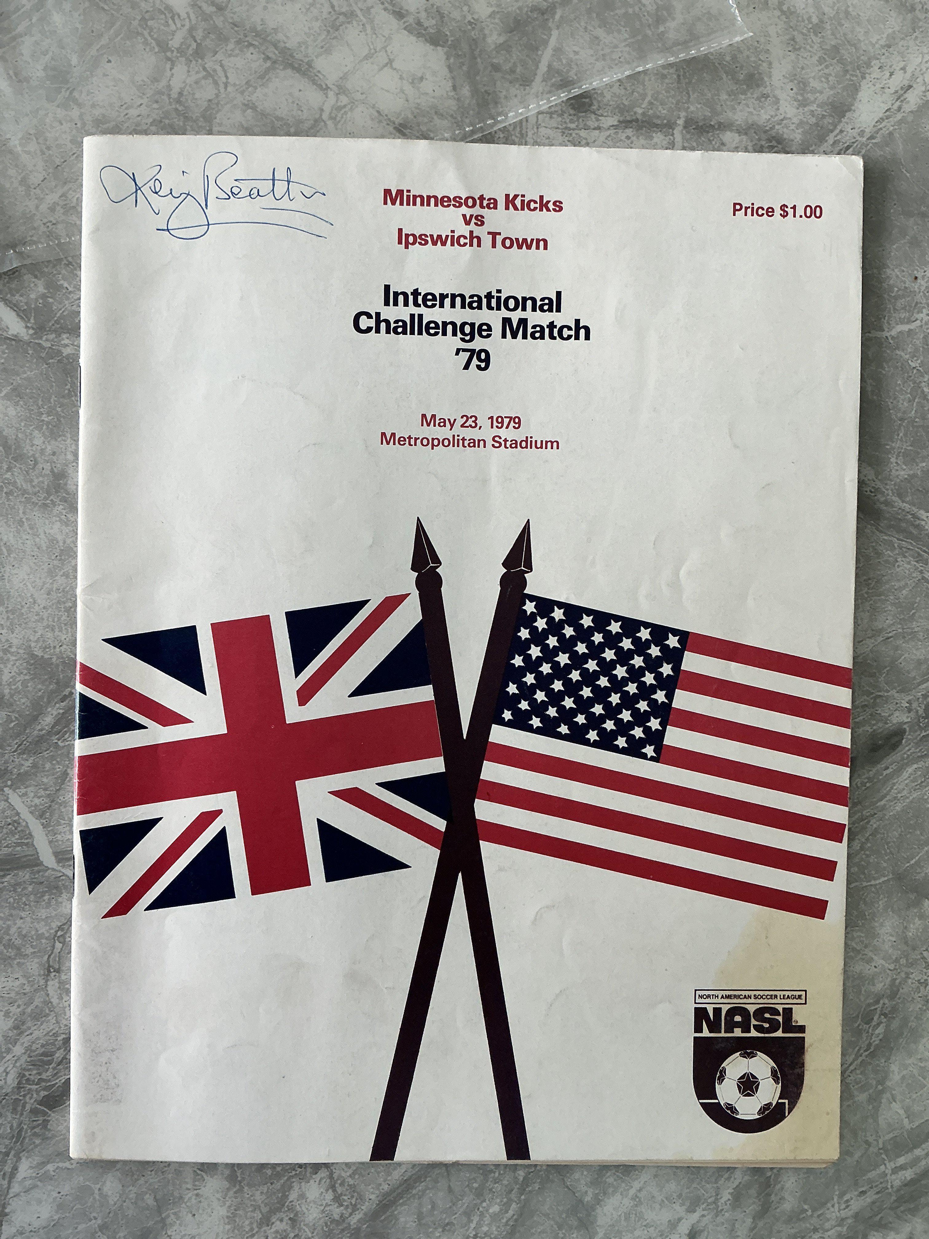 1970s Ipswich USA Tour Football Programmes: 78/79 Detroit Express, Minnesota Kicks signed by Beattie and 77/78 Vancouver Whitecaps. Very good with no team changes. (3)