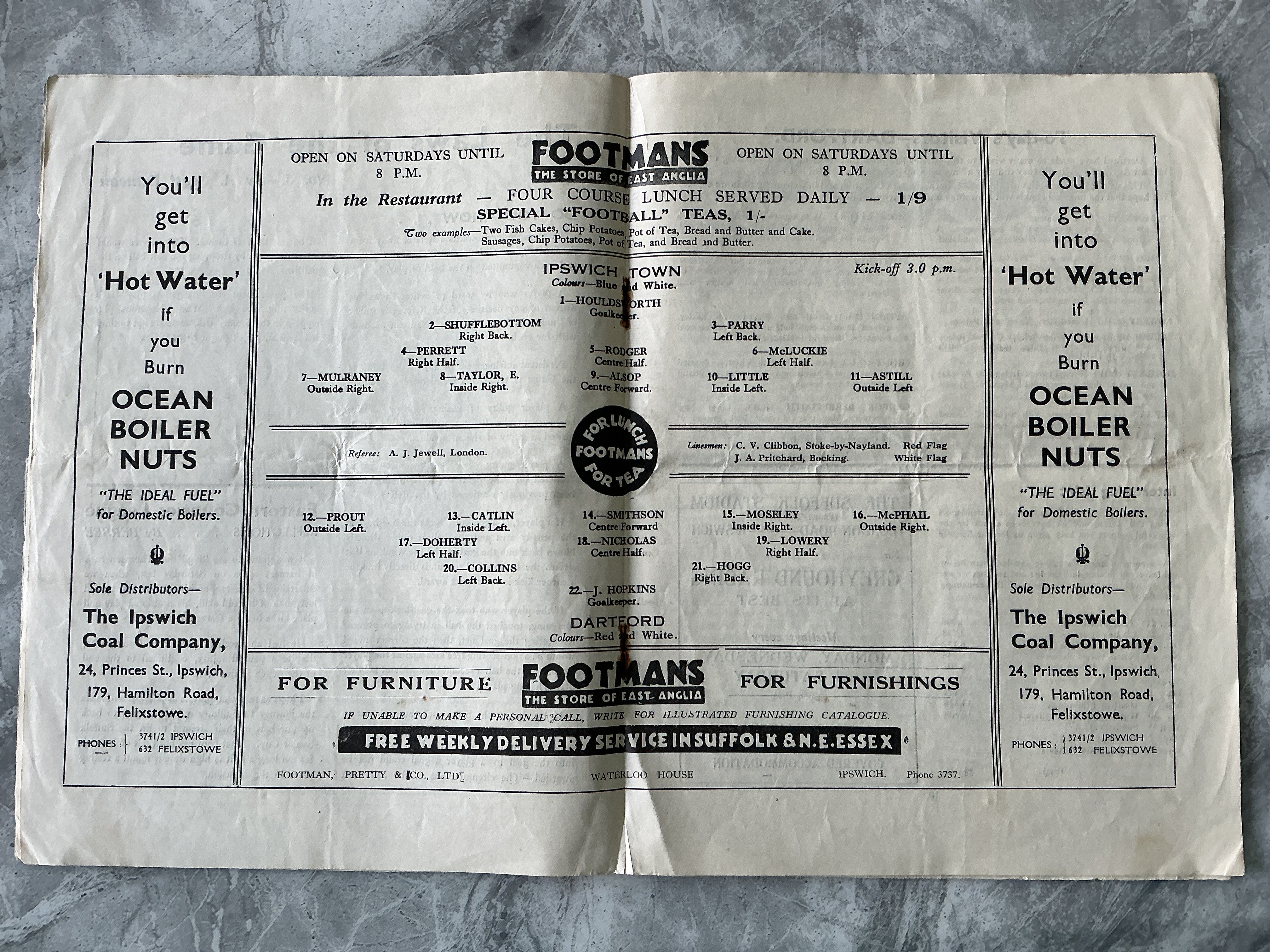 37/38 Ipswich v Dartford Football Programme: Southern League 16 page programme in fair condition. Some small tears to right hand border. Rusty staples holding firm.