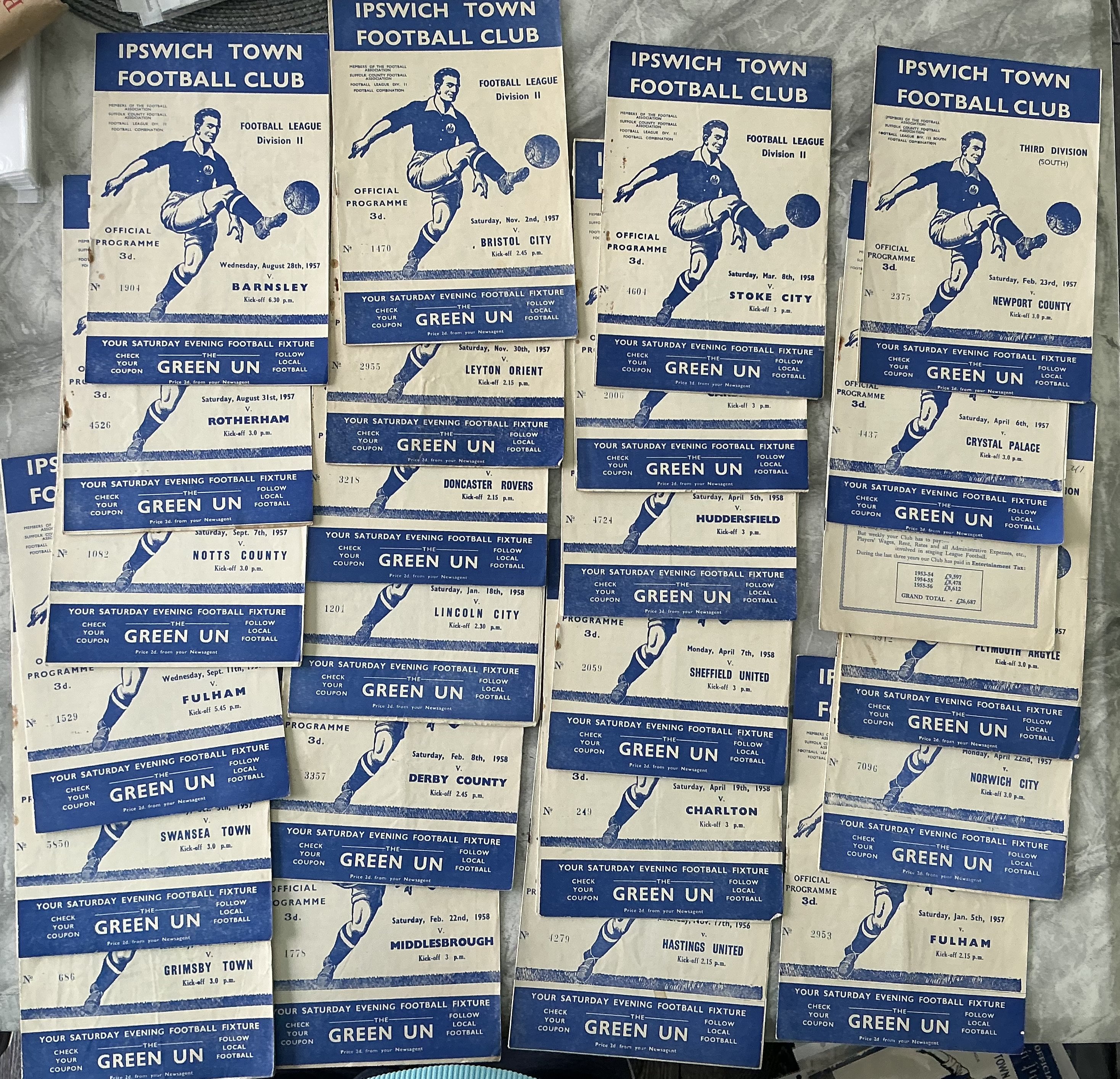 1950s Ipswich Town Home Football Programmes: Superb lot to include 48/49 Northampton, 50/51 Bristol Rovers, 51/52 Newport, Colchester, 52/53 Colchester, Brighton, 53/54 Walthamstow FA Cup, Shrewsbury, QPR, Crystal Palace, Swindon, Northampton, 54/55 Bishop Auckland FA Cup, Bristol Rovers, Bury. There are a further 12 x 55/56, 7 x 56/57, 17 x 57/58. Majority good with a couple having score to cover. (52)