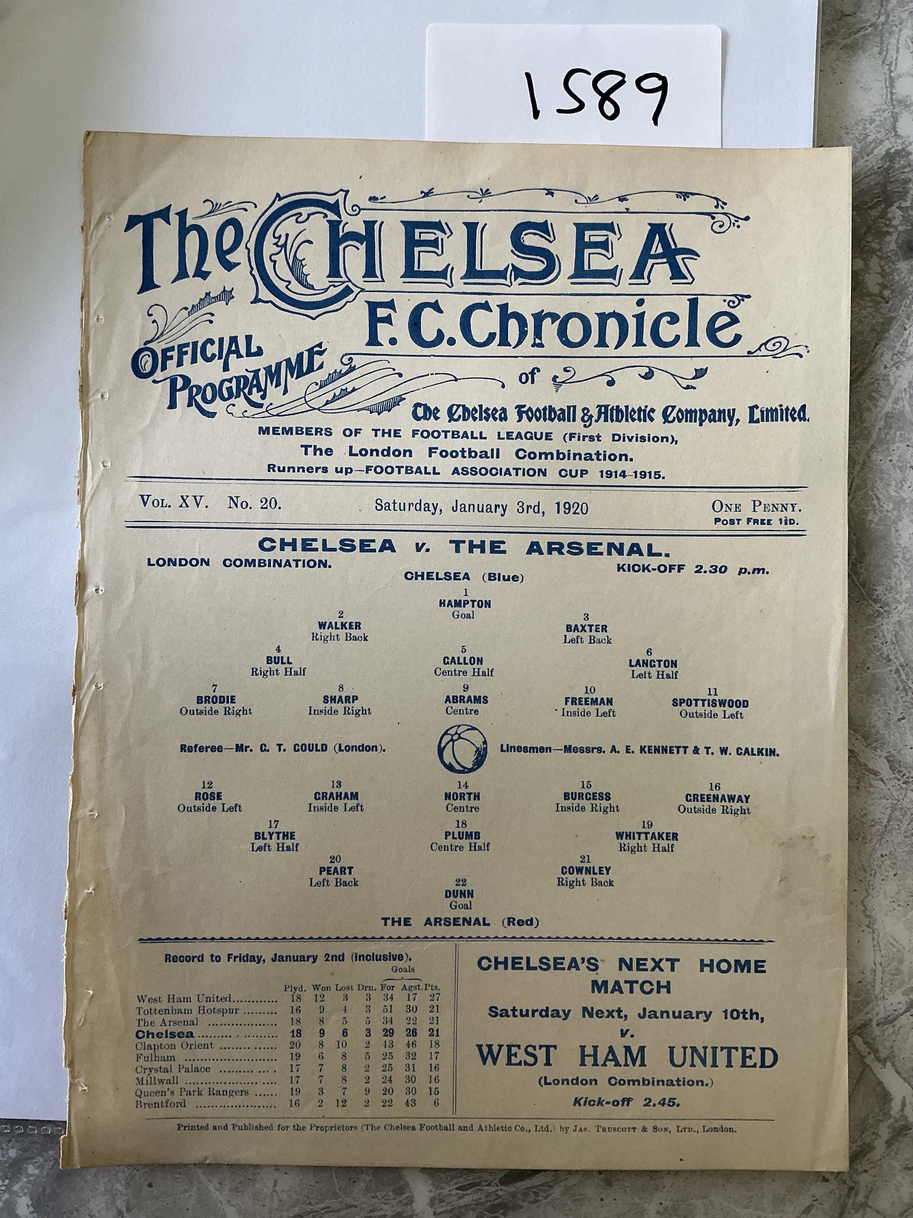 1919 - 1920 Chelsea v Arsenal Reserves Football Programme: Excellent condition ex bound single sheet London Combination programme with no team changes.