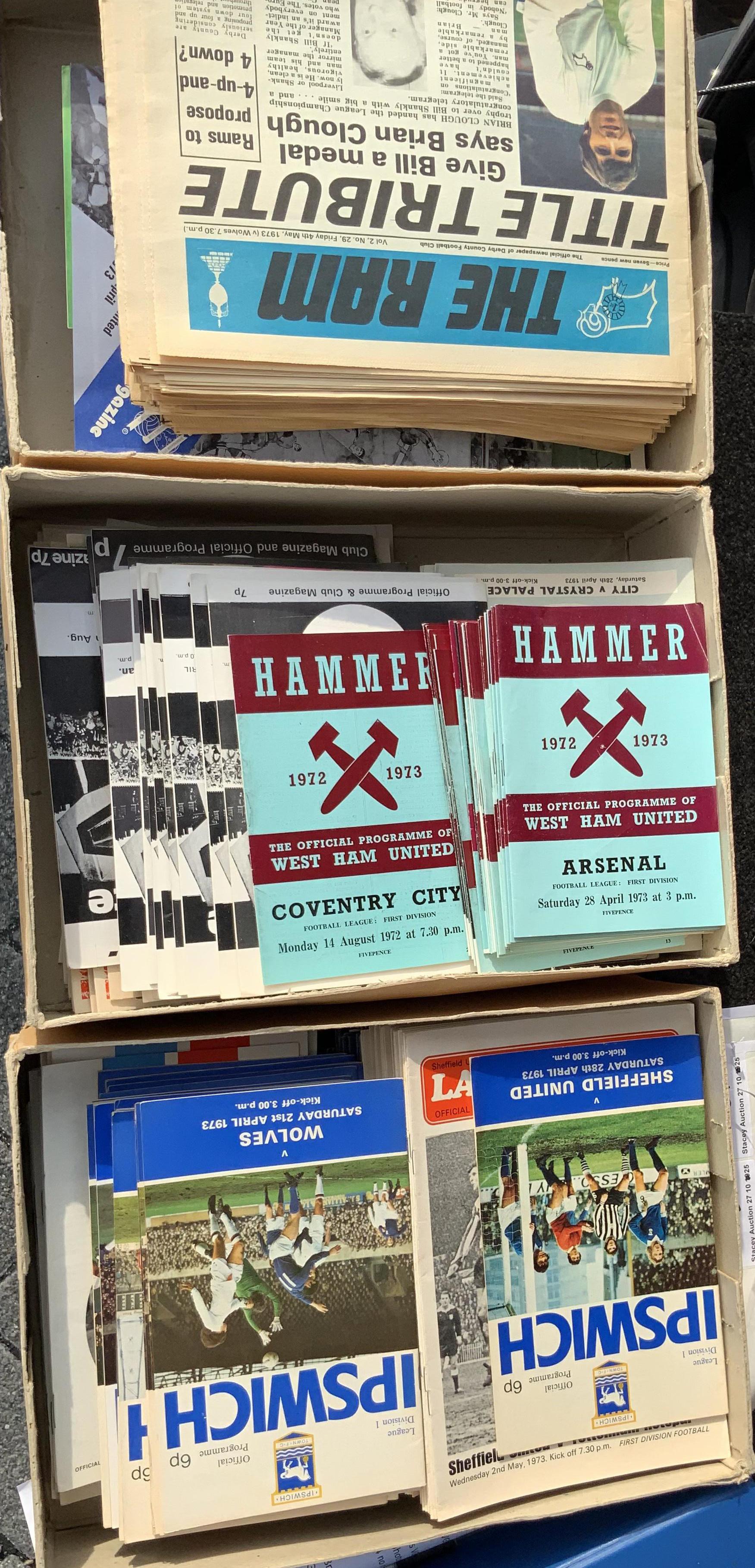 72/73 Season 1st Division Football Programmes: Complete home sets of 14 teams that were in the first division in the season Liverpool won the championship. Derbys programmes are of course newspaper style. Excellent. (330)