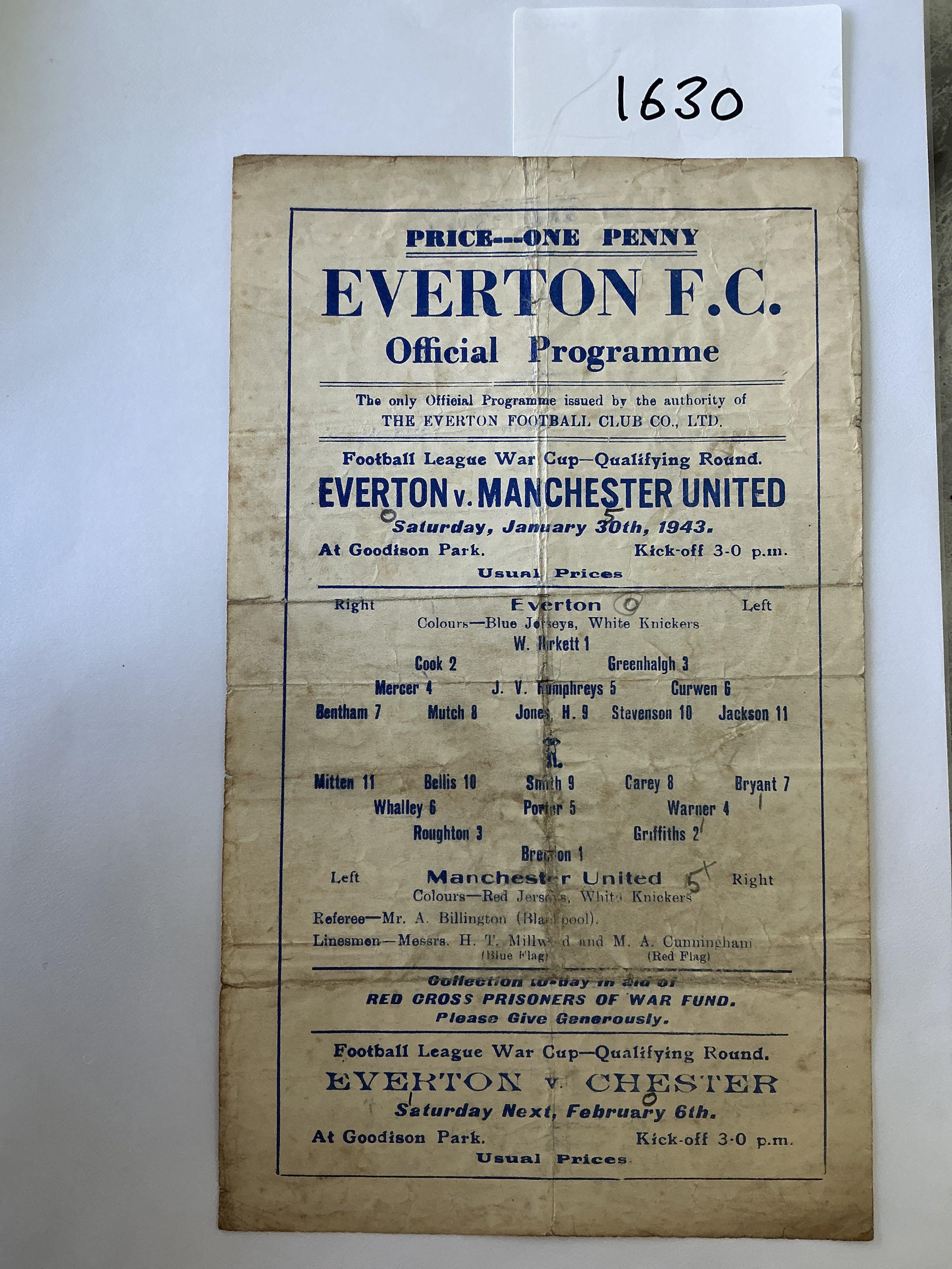 42/43 Everton v Manchester United Football Programme: Fair condition War Cup programme with no team changes. Heavy folding and pencilled score to this single sheet dated 30 1 1943.