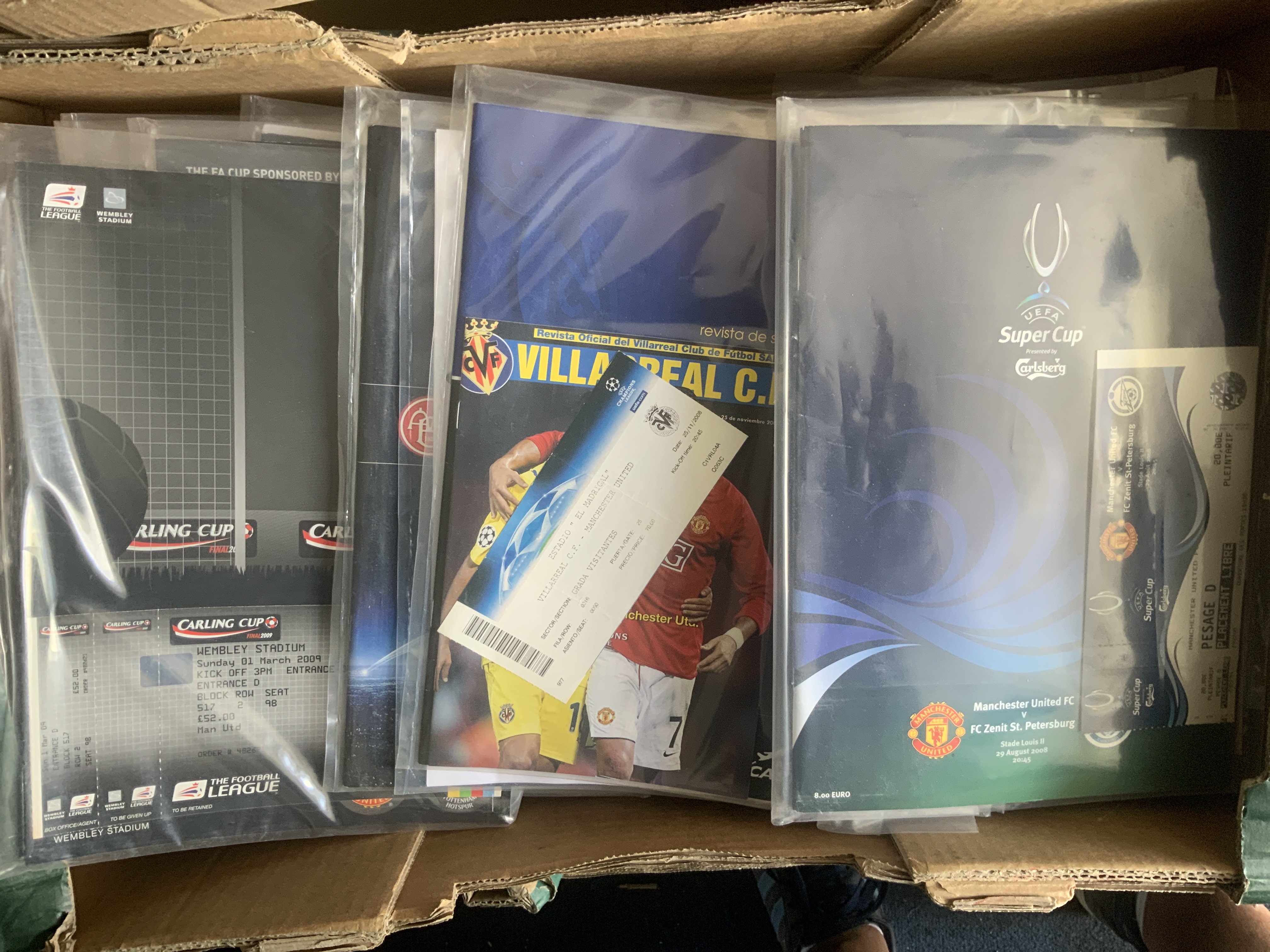 2008 - 2009 Manchester United Complete Football Programmes + Tickets: Complete home and away programmes in excellent condition. 30 away tickets are complete of League and include some European.