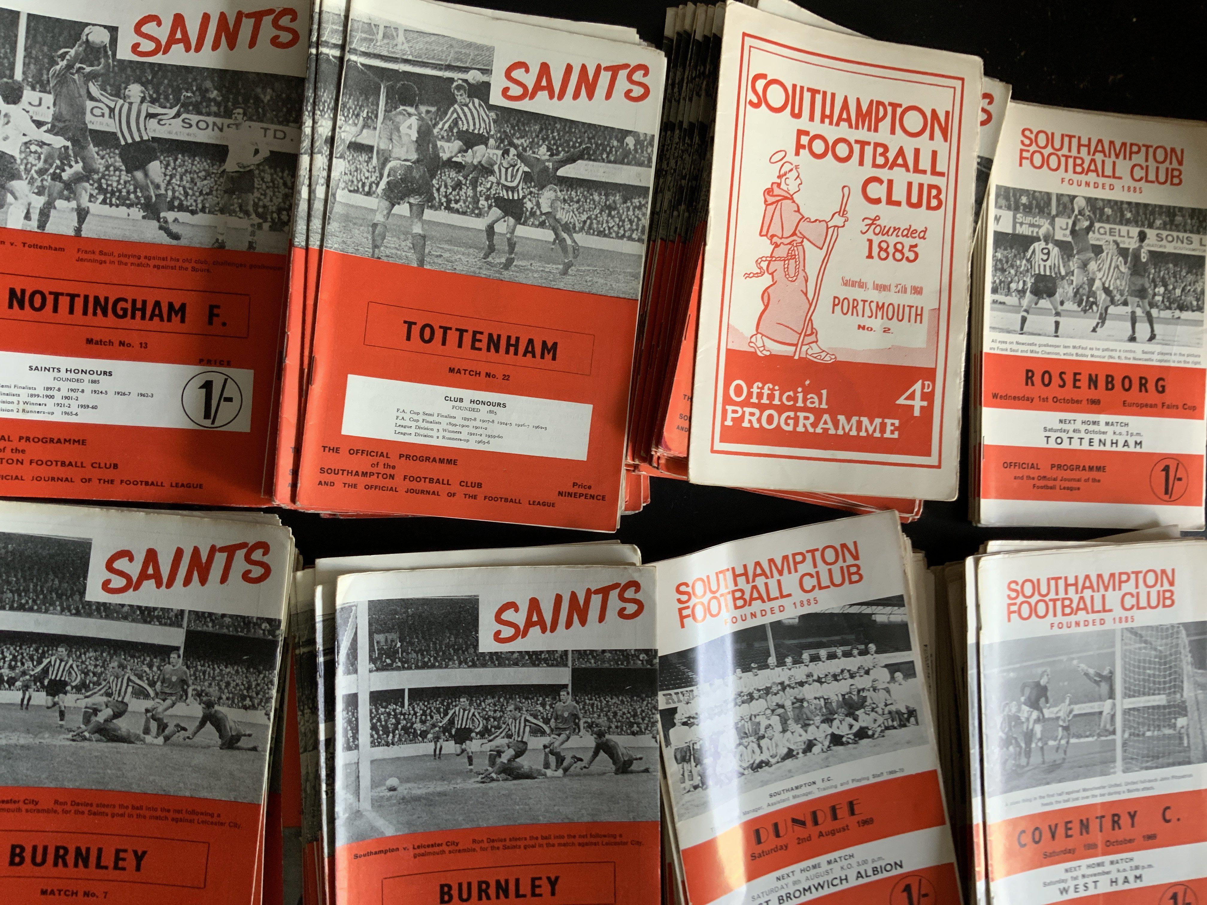 Southampton 1960s Home Football Programmes: Over 200 from the mid to late 60s. C/W a quantity of 70s. Very good with duplication. (est 300+)