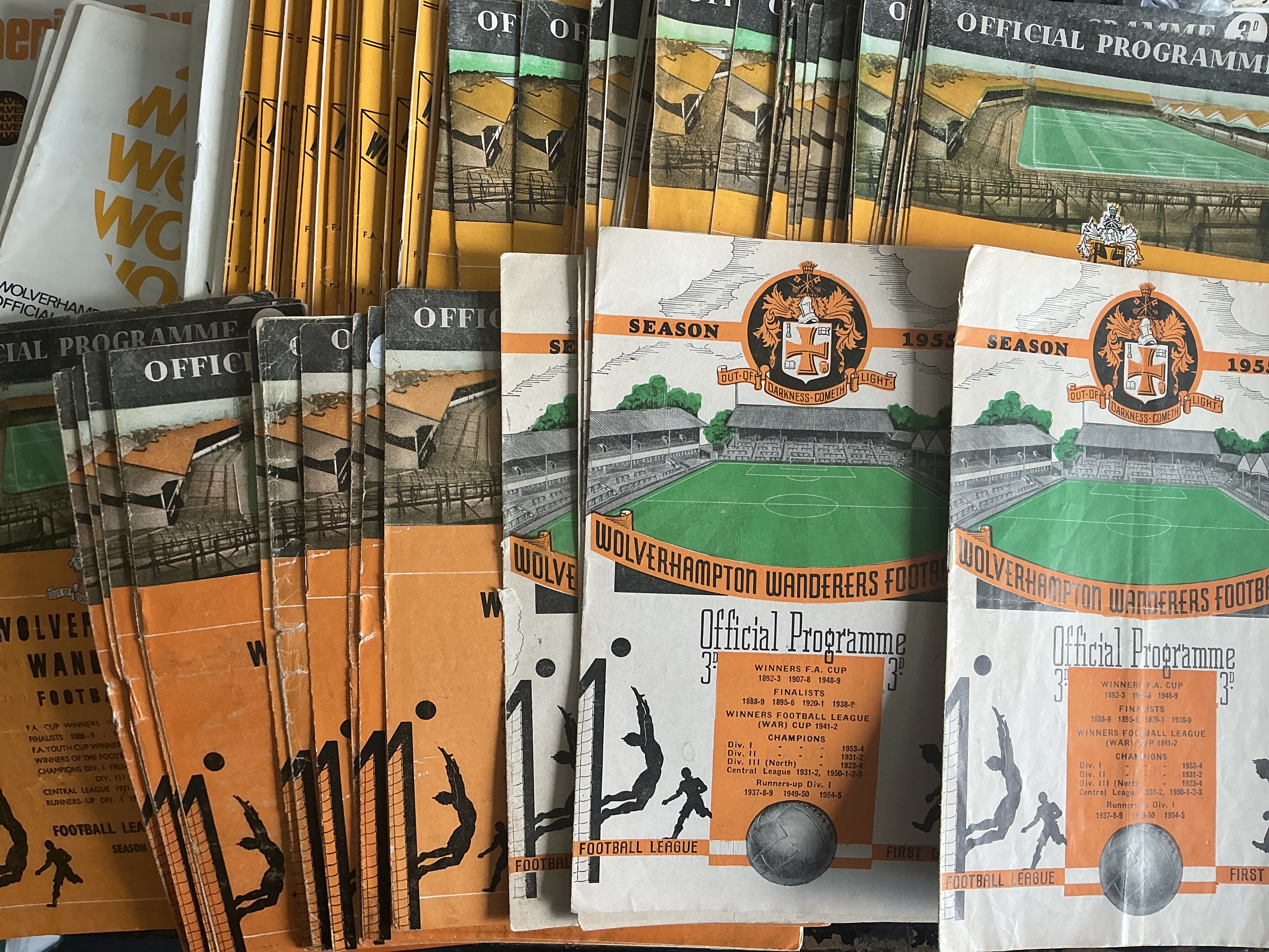 Wolves Home Football Programmes: 21 from the mid to late 50s and a further 120 more spanning the 60s decade. Includes single sheets played at Wolves for FA Cup replays 60/61 Stoke v Aldershot and 65/66 Man City v Everton. Very good with duplication. (140+)