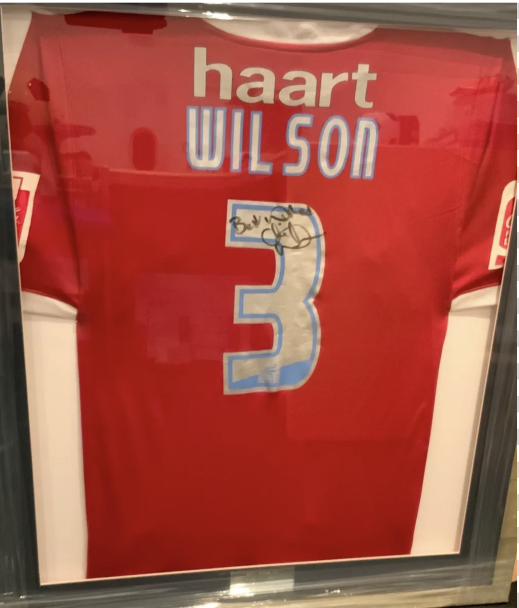 Southend United 2007- 2008 Match Worn Signed Football Shirt Wilson: Third shirt signed to rear by the player. Shirt framed and issued to players sponsor. Given by the club direct to the sponsor.