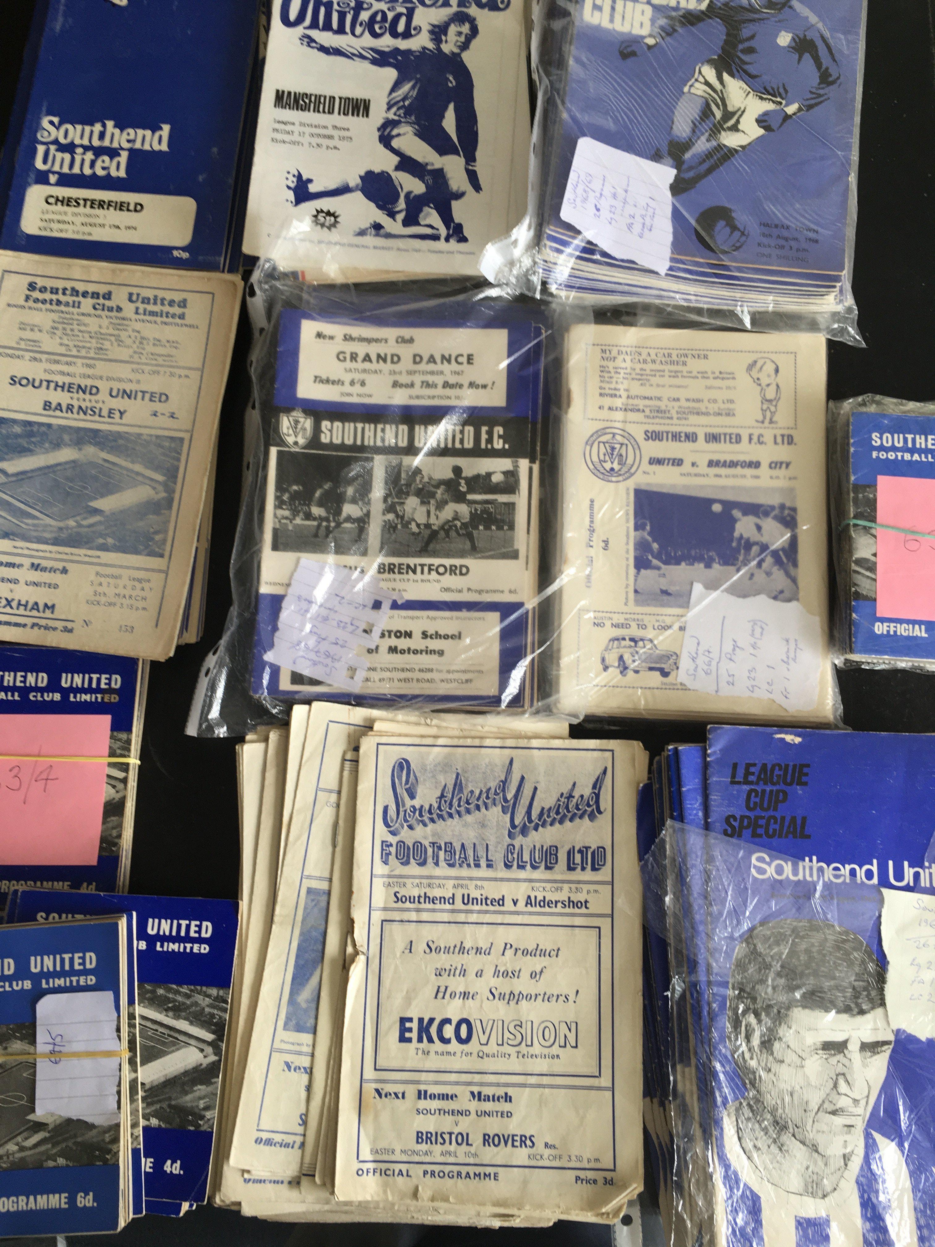 Southend United Home Football Programmes: 41 from the 50s and approximately 200 from the 60s and 50 from the 70s. Some 60s sets complete. Instructions to sell. Very good. (est 150+)