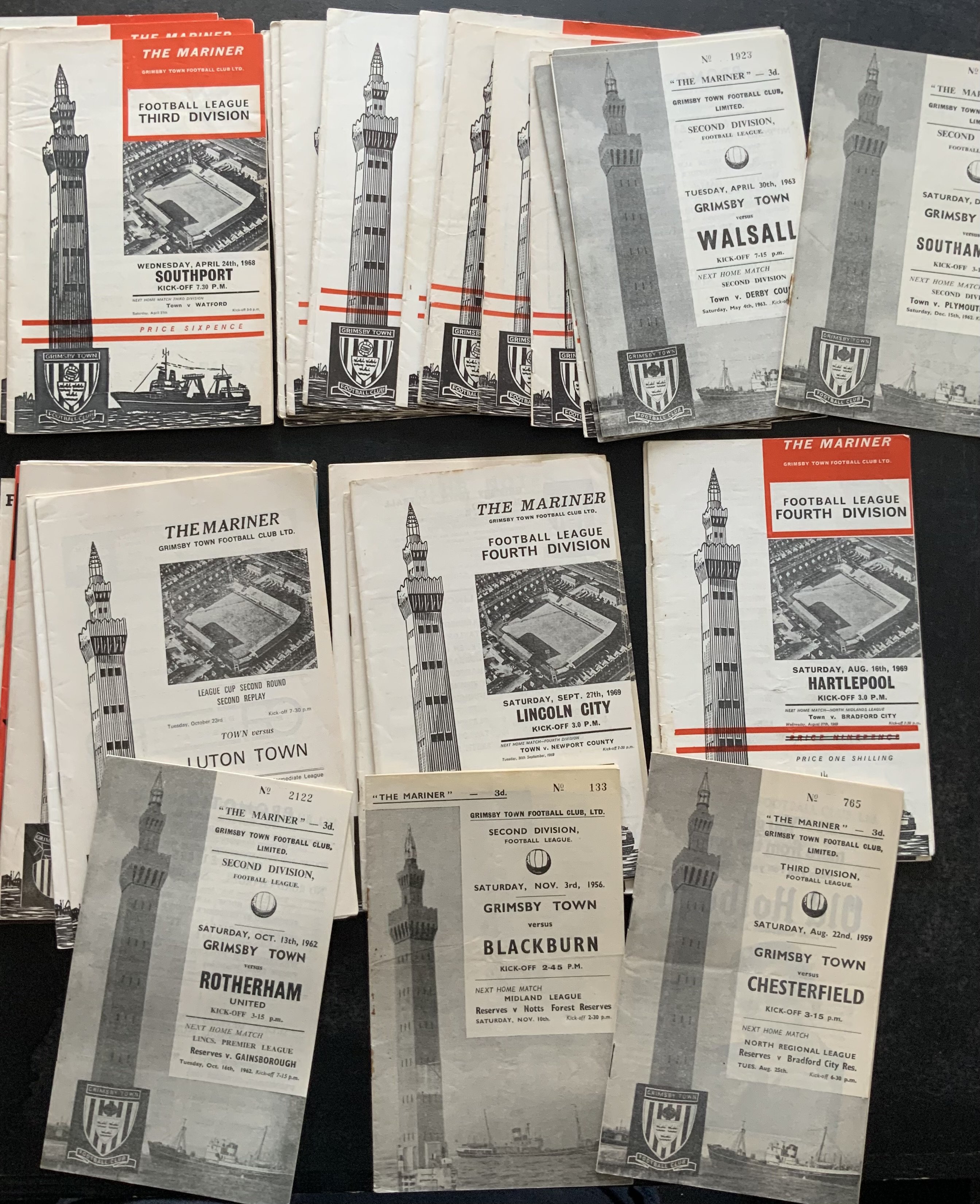 Everton Gillingham + Grimsby Football Programmes: Everton has 14 x 1950s to include 56/57 West Ham FAC, 47 x 1960s including matches v Manchester Utd, Liverpool, Arsenal, Spurs, Leeds. Very good with no duplication. Gillingham and Grimsby Town has 7 x 1950s, 60 x 60s and includes 60/61 Gillingham v Accrington + Peterborough. Even split for both clubs. Good with no duplication. (144)