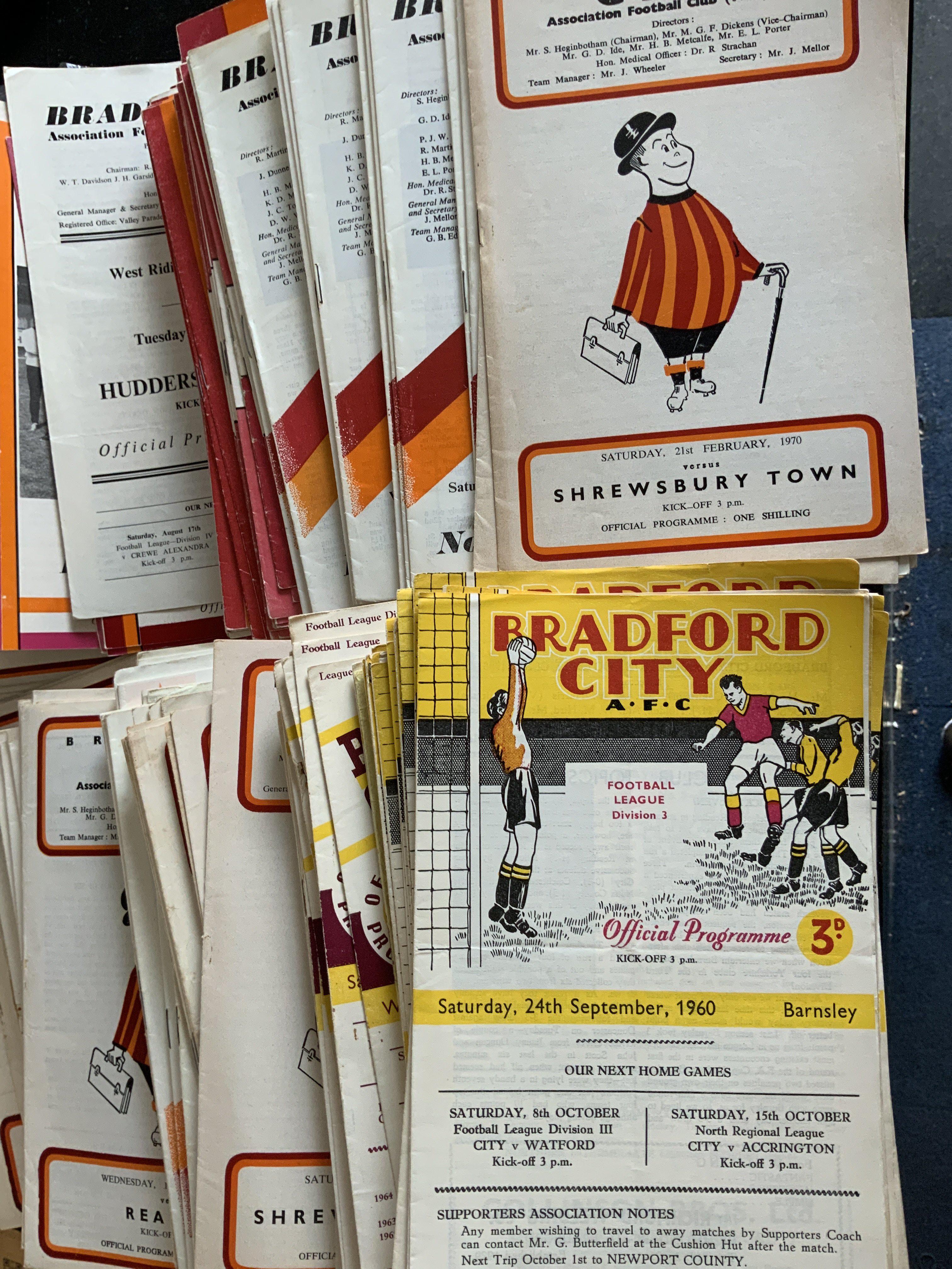 Bradford City Home Football Programmes: 49/50 Stockport, 48 from the 50s and nearly 300 the 60s to include 8 complete or near complete sets. A further 70 from the 70s. Instructions to sell. Very good. (est 420+)