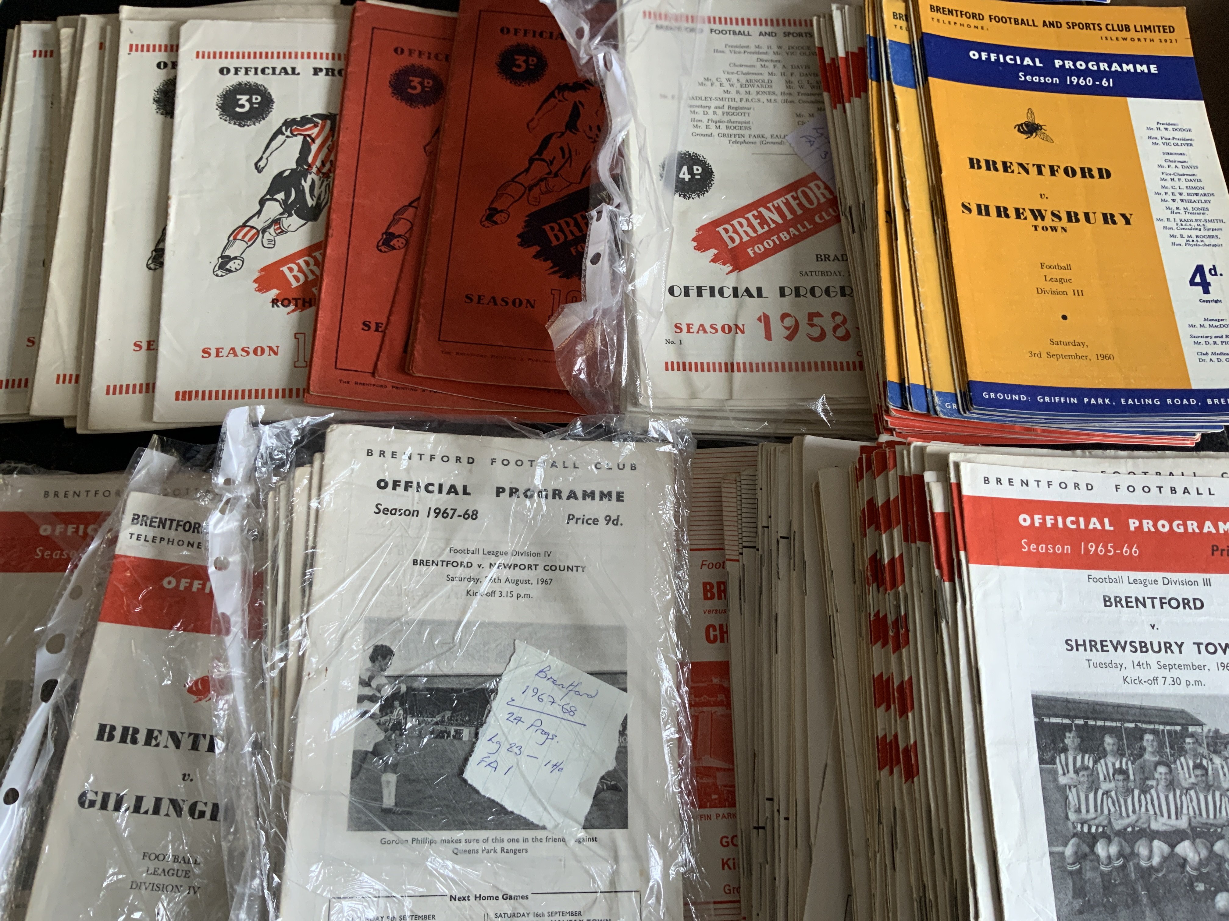 Brentford Home Football Programmes: 55 from the 50s to include a set of 26 from 58/59. 200+ from the 60s to include 3 complete or near complete sets. Instructions to sell. Very good. (est 260)