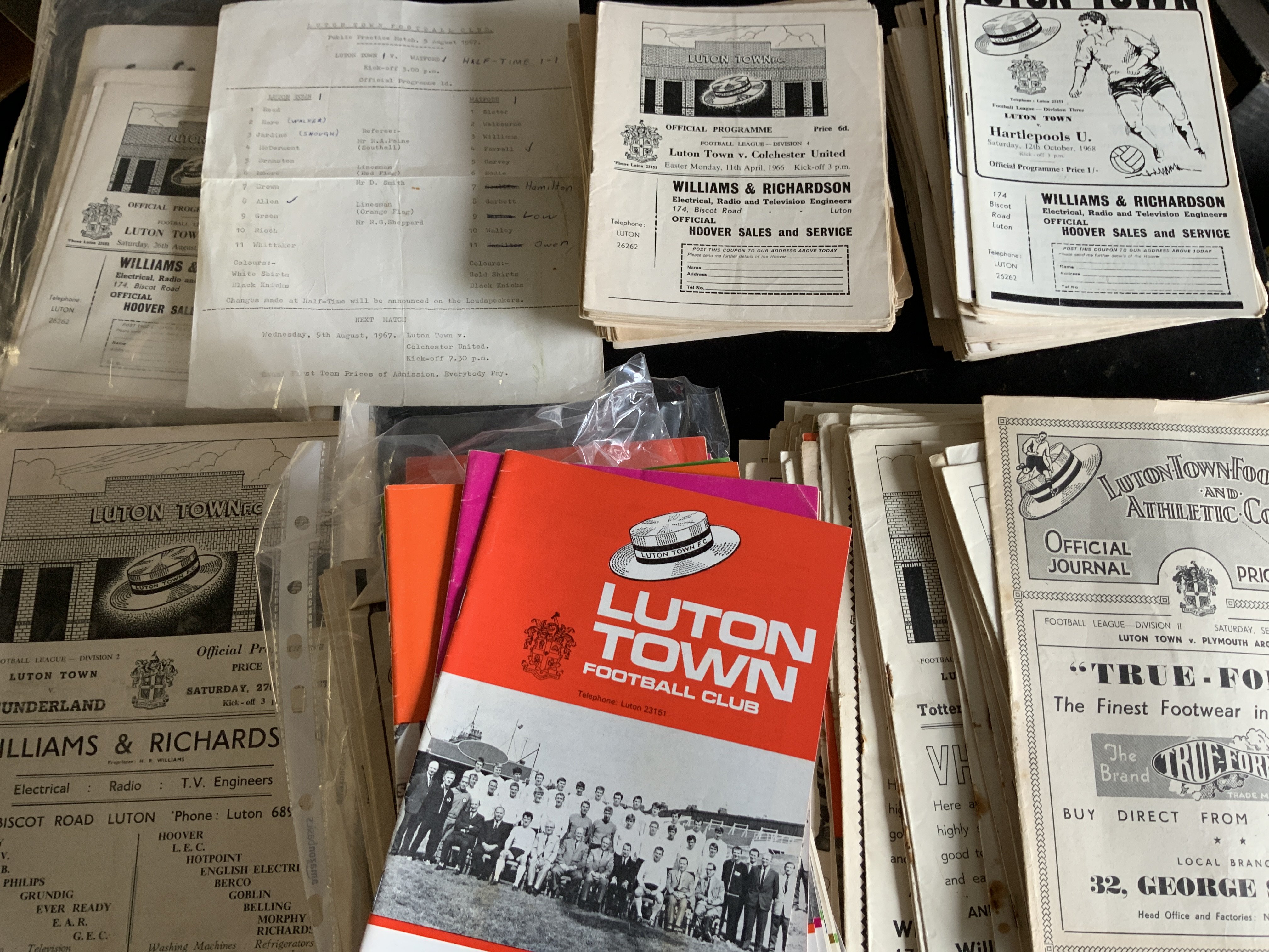 Luton Town Home Football Programmes: 47/48 Plymouth, 64 from 59/60 and before plus 6 near complete or complete sets from the 60s. In total around 250 from the 60s plus some early 70s. Instructions to sell. Very good. (est 350)