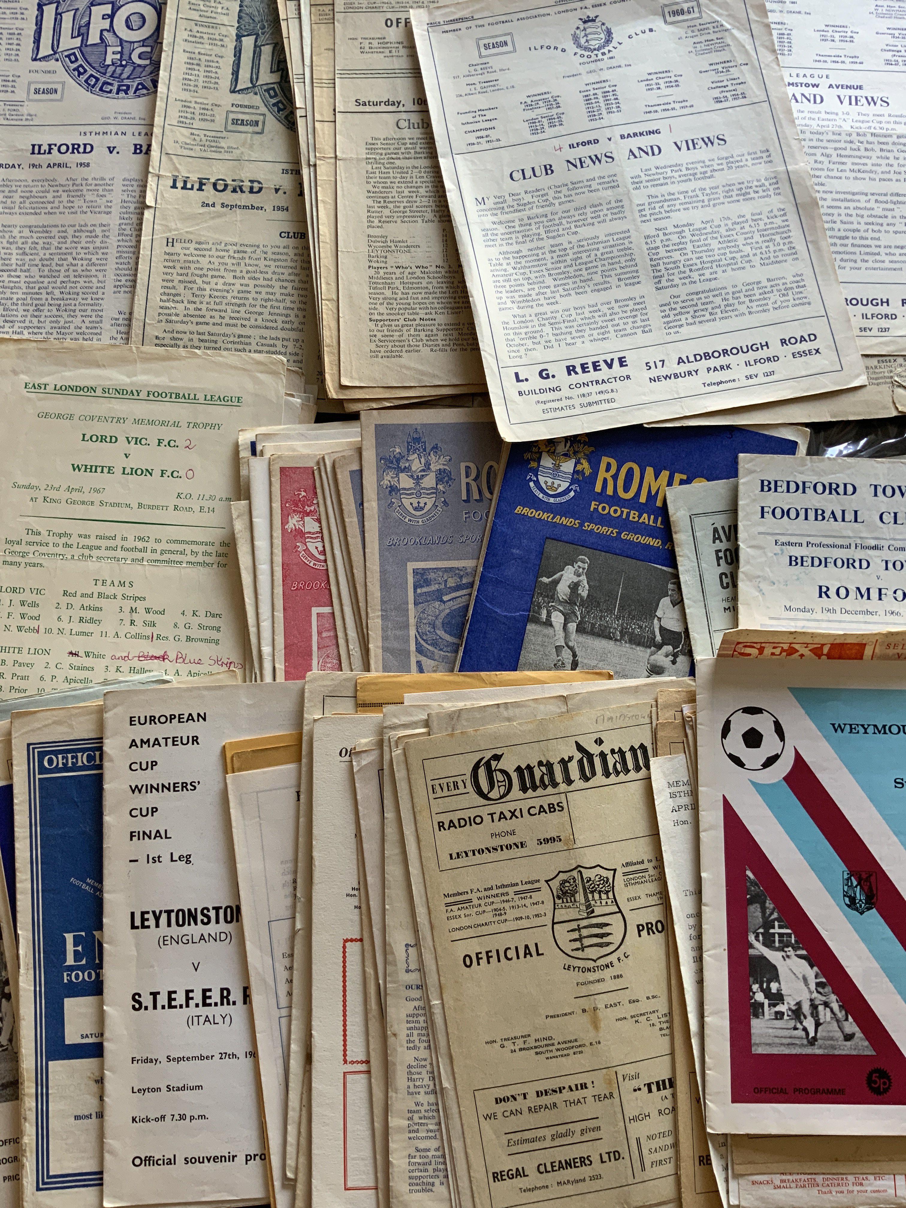 50s + 60s Essex Club Football Programmes: Fair/good condition to include some East London clubs. Some mid to late 50s Ilford and Leytonstone the rest a good mix spanning the 60s decade. (130)