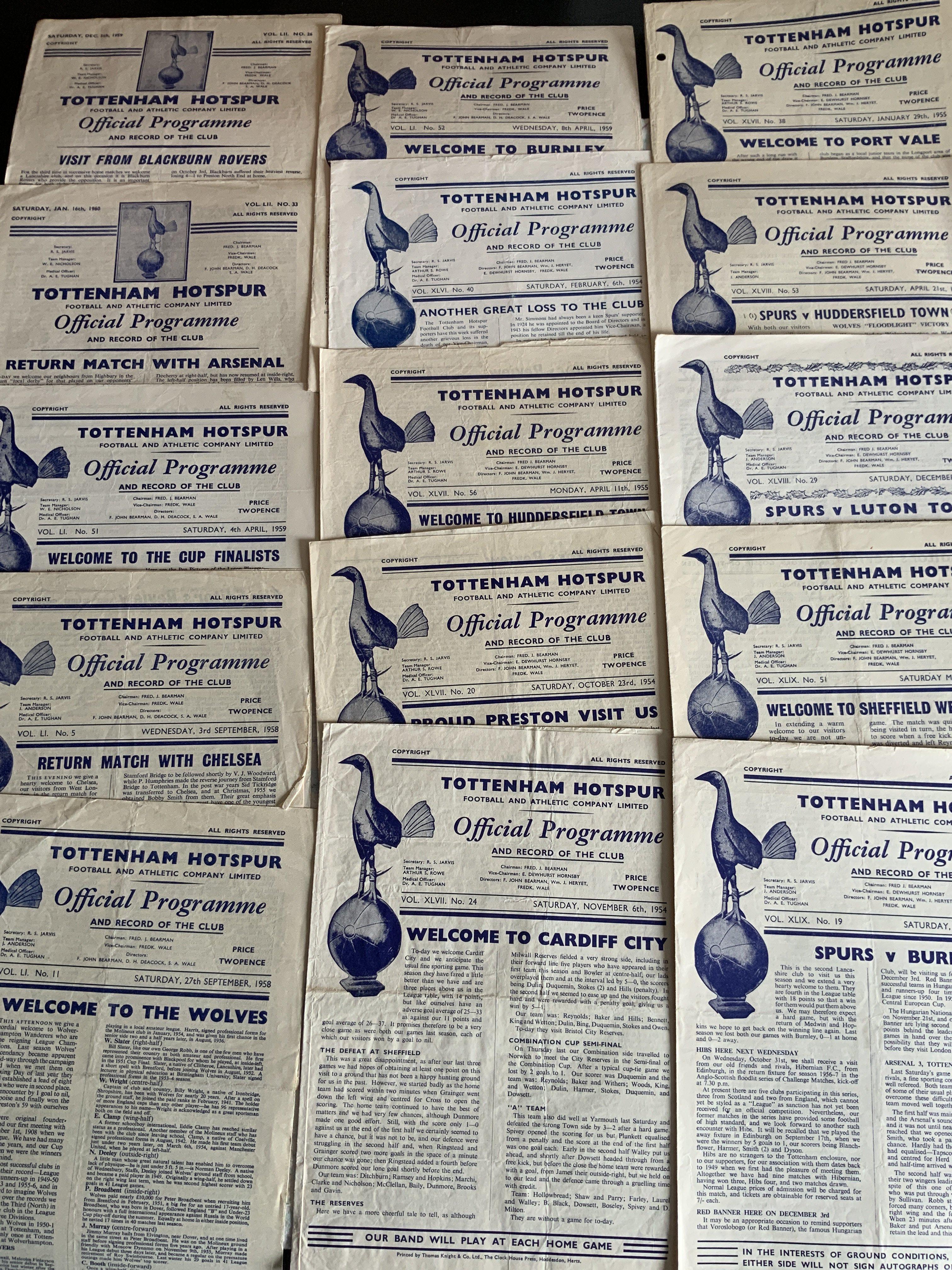 Tottenham 1950s Home Football Programmes: Mid to late 50s 4 page sheets to include a few double season of 60/61. Fair/good with no duplication. (40)