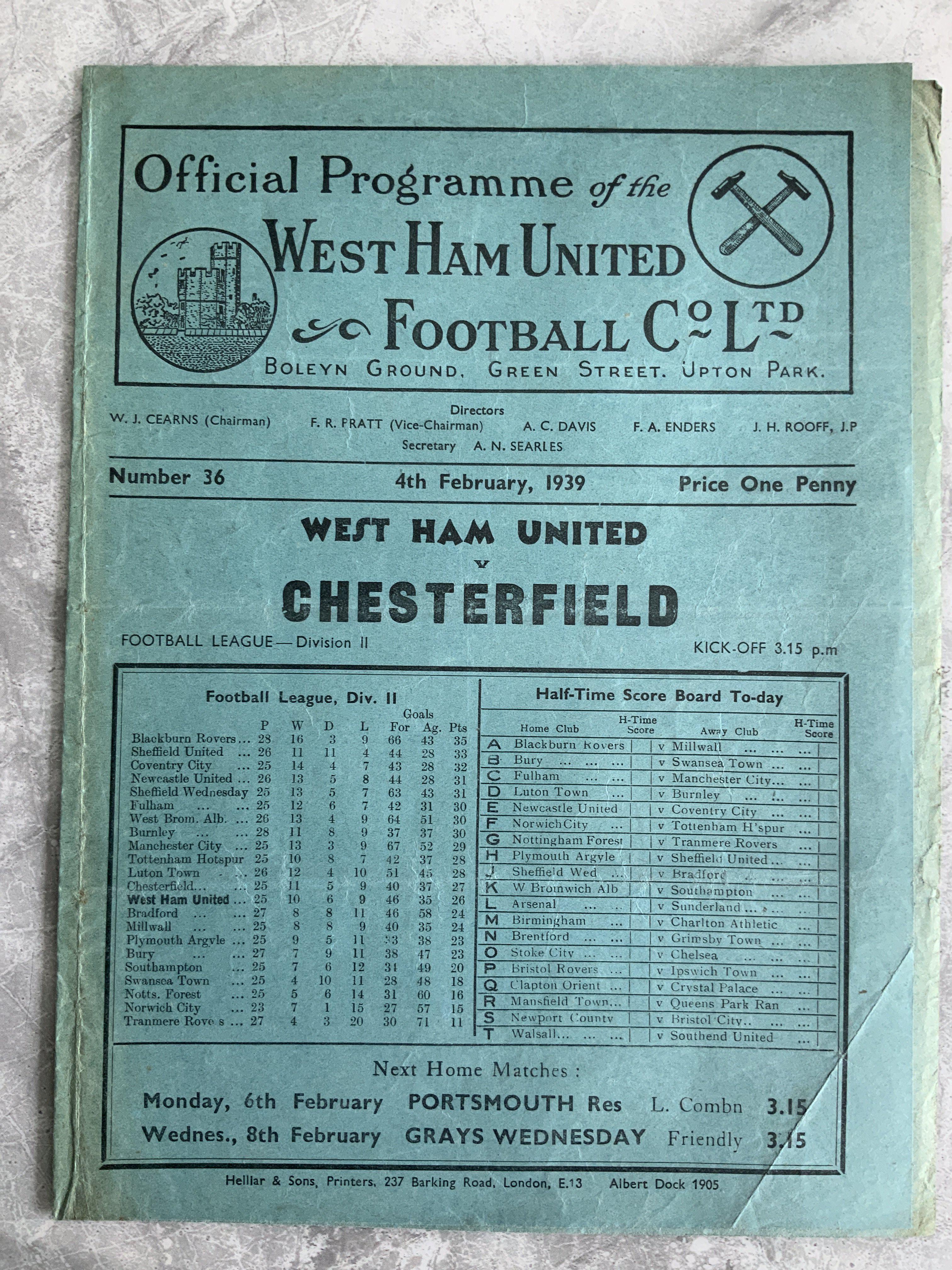 1938 - 1939 West Ham v Chesterfield Football Programme: Good condition division two programme with no team changes.
