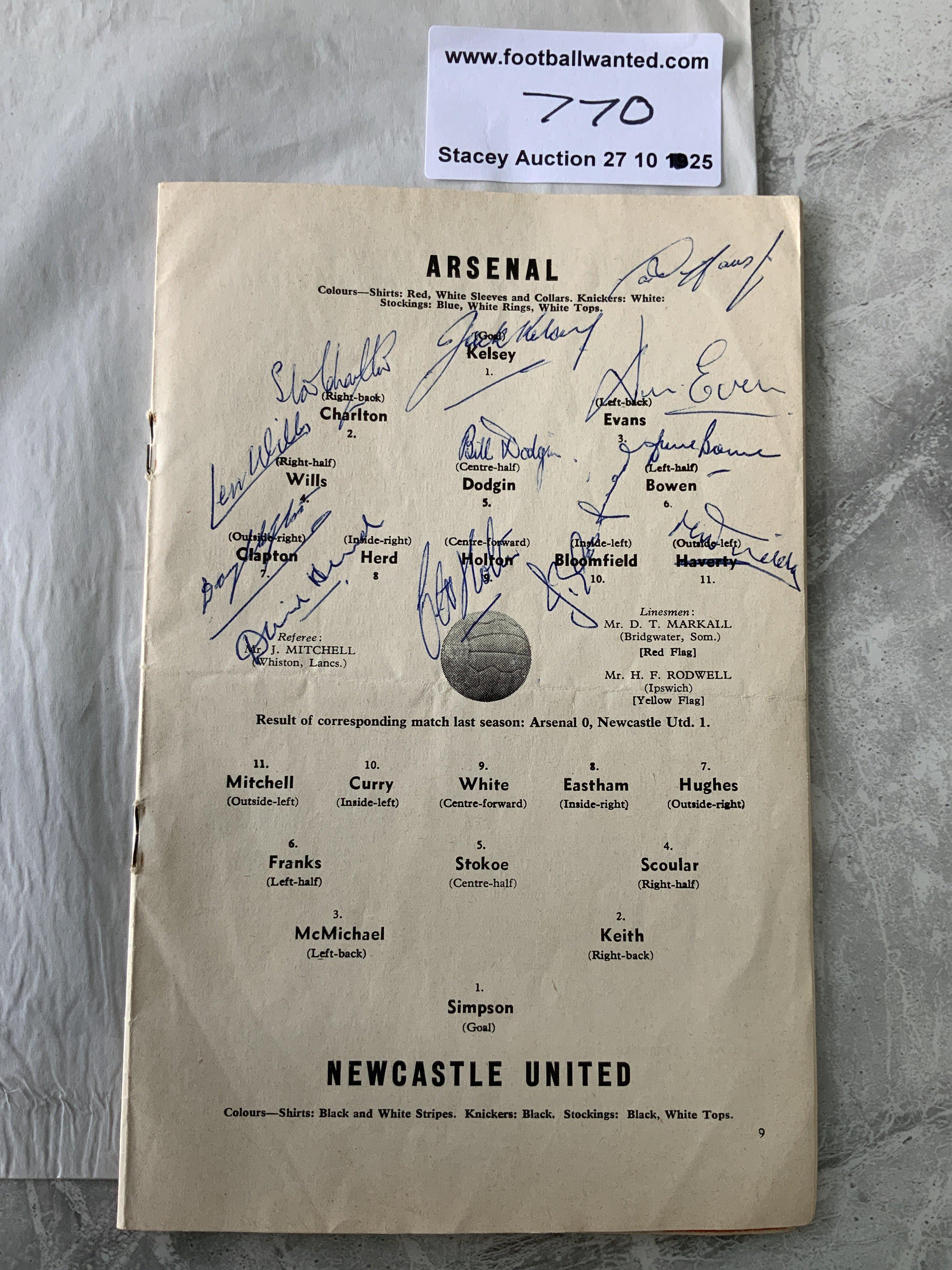 57/58 Arsenal Signed Football Programme: Fully signed on team page by 12 for the match v Newcastle. Collected by Manchester United fan as this is the team that faced the ill fated Busby Babes a few months later in their last match in England.