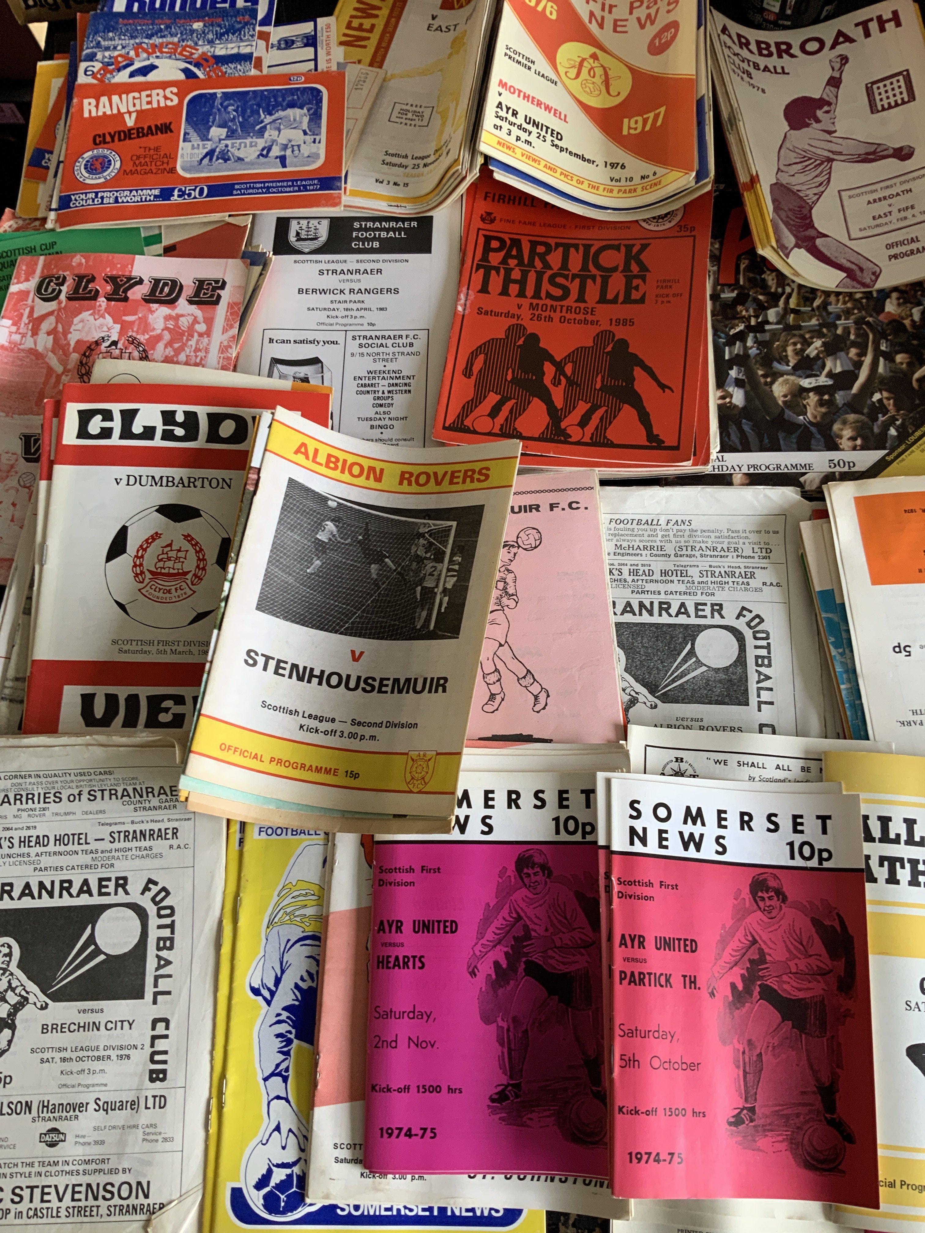 Scottish Football Programmes: Wide range of clubs mainly from the 70s in excellent condition. (160)