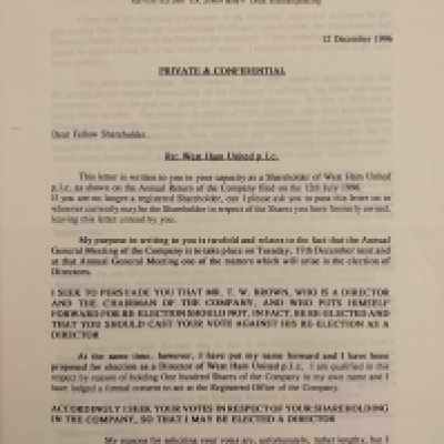 John Lyalls West Ham Football Club Shares: Numerous certificates and paperwork for Lyalls own shares under the Brown and Magnusson ownerships. These are purchased as memorabilia and not in anyway entitlement or implies to be a live share. Originally John was given 1 share which Terry Brown transferred to 5000 ordinary shares which ended up a family inheritance of 21k when the Icelandic owners purchased the club.