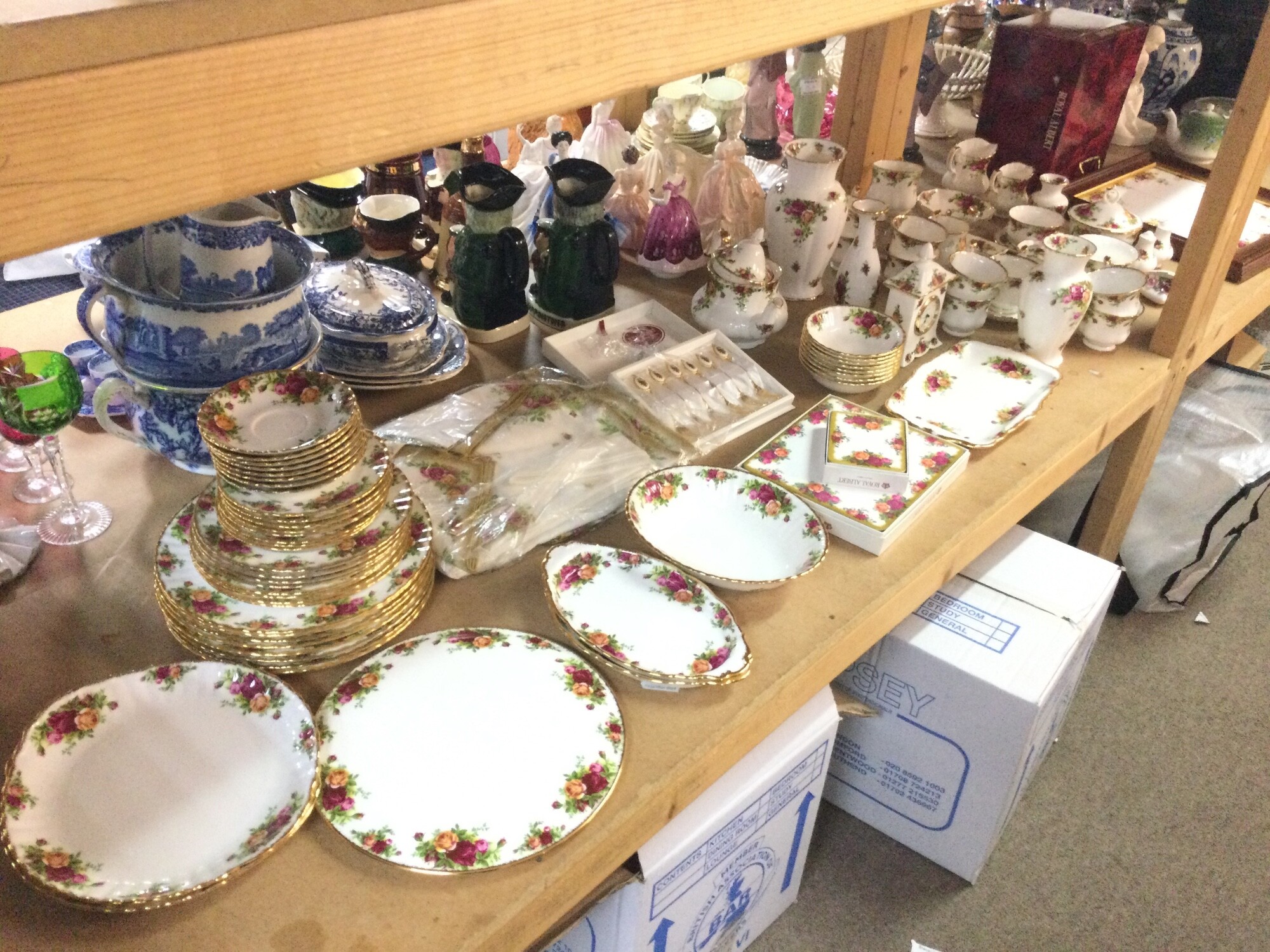 A Royal Albert old country rose set including cups, saucers, plates, vases etc
