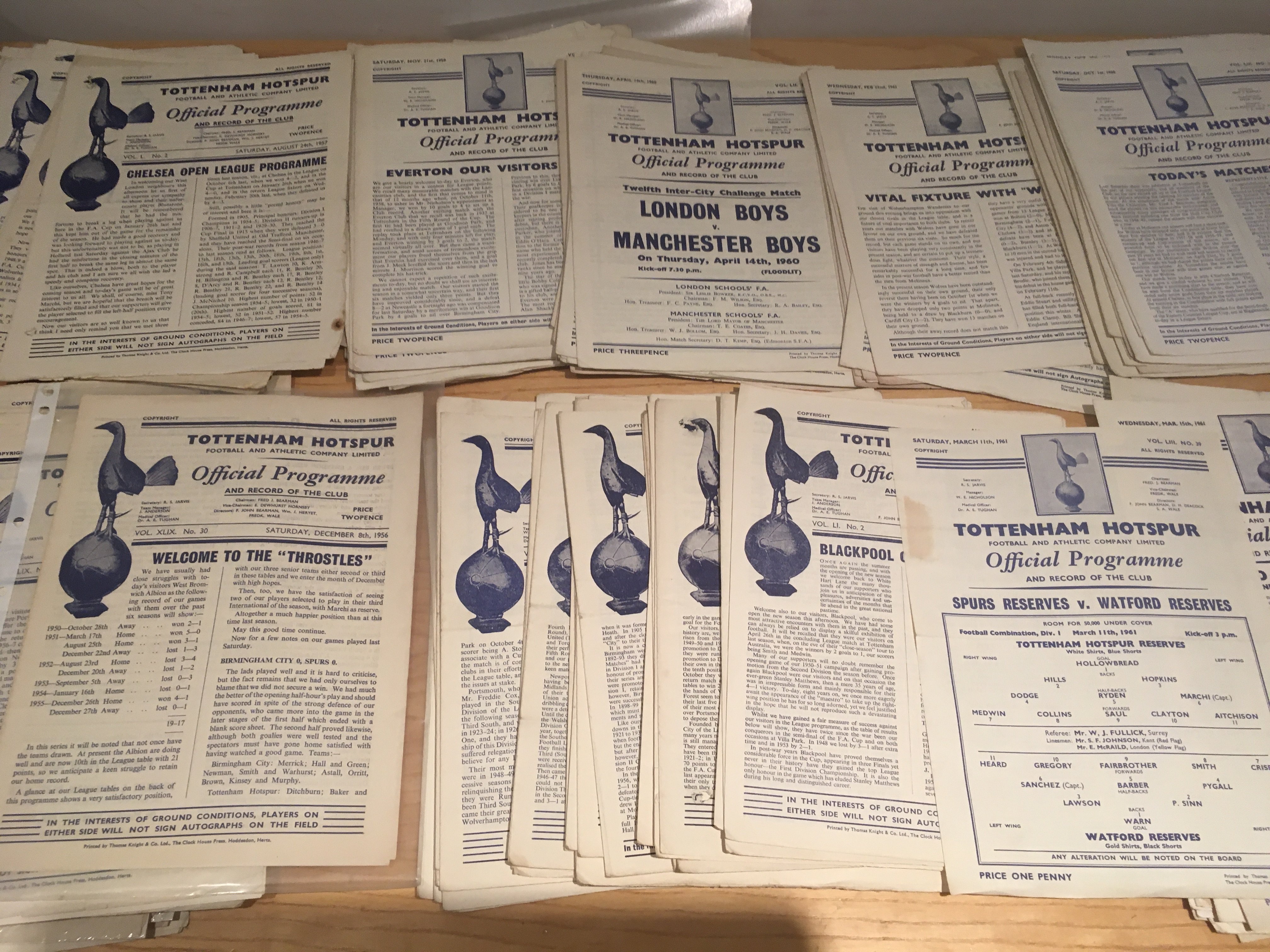 Tottenham 1950s Home Football Programmes: 50/51 West Brom, Charlton, Middlesbrough, 52/53 West Brom, Preston, 53/54 Arsenal. 54/55 x 5, 55/56 x 10, 56/57 x 13, 57/58 x 21, 58/59 x 29, 59/60 x 40, 60/61 double season x 40. Mainly good condition with a few reserves and duplicates. (165)