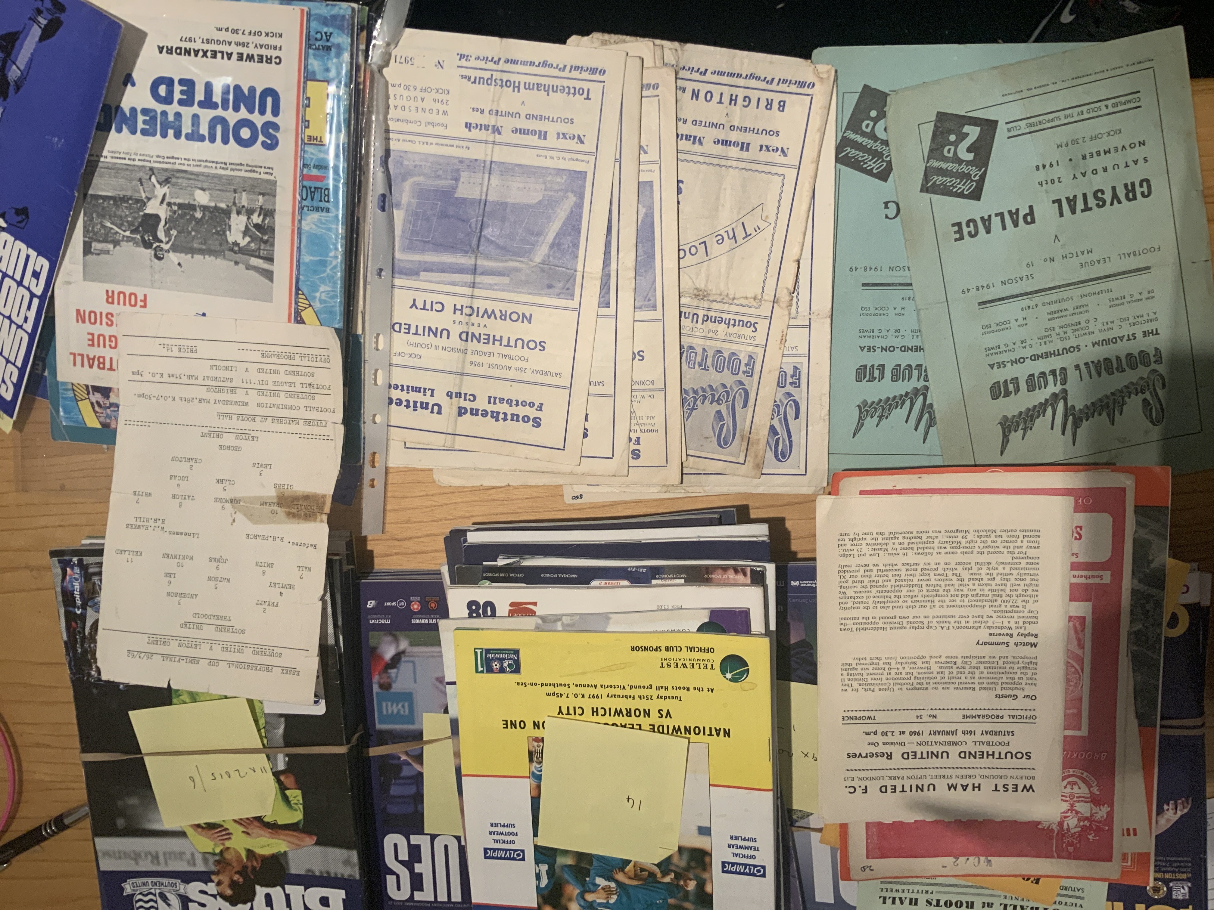 Southend United Football Programmes: A few early 60s single sheet reserves plus 54/55 Romford away ECL, Arsenal FC Cup. Homes v 48/49 Reading, Crystal Palace and some mid to late 50s homes and some more modern. Includes Football Argus Jan 68. (90+)