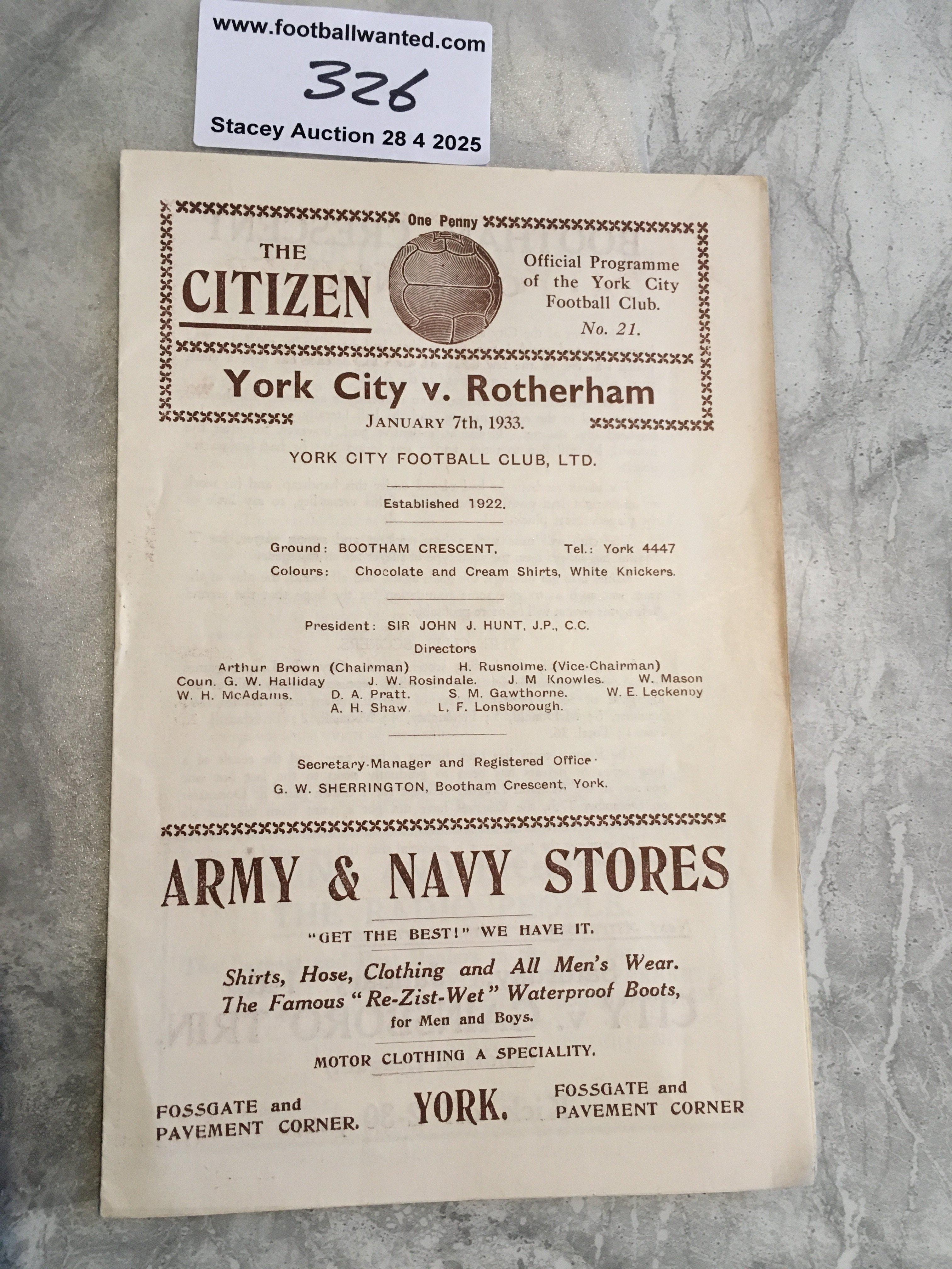 1932 - 1933 York City Reserves v Rotherham Football Programme: Excellent condition Midland League programme with no team changes.