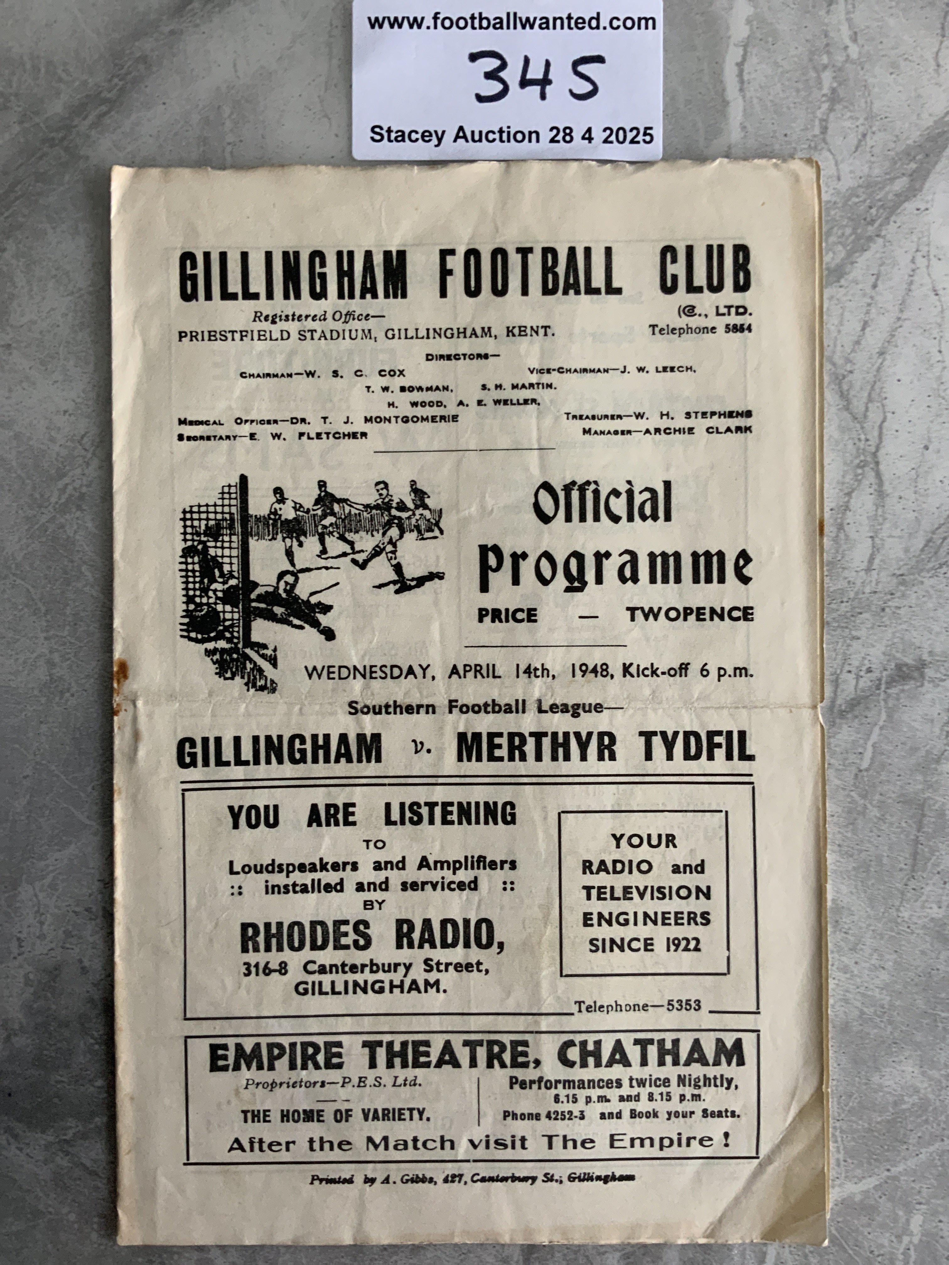 47/48 Gillingham v Merthyr Tydfil Football Programme: Very good condition programme with no team changes. Dated 14 4 1948 from the Southern League.