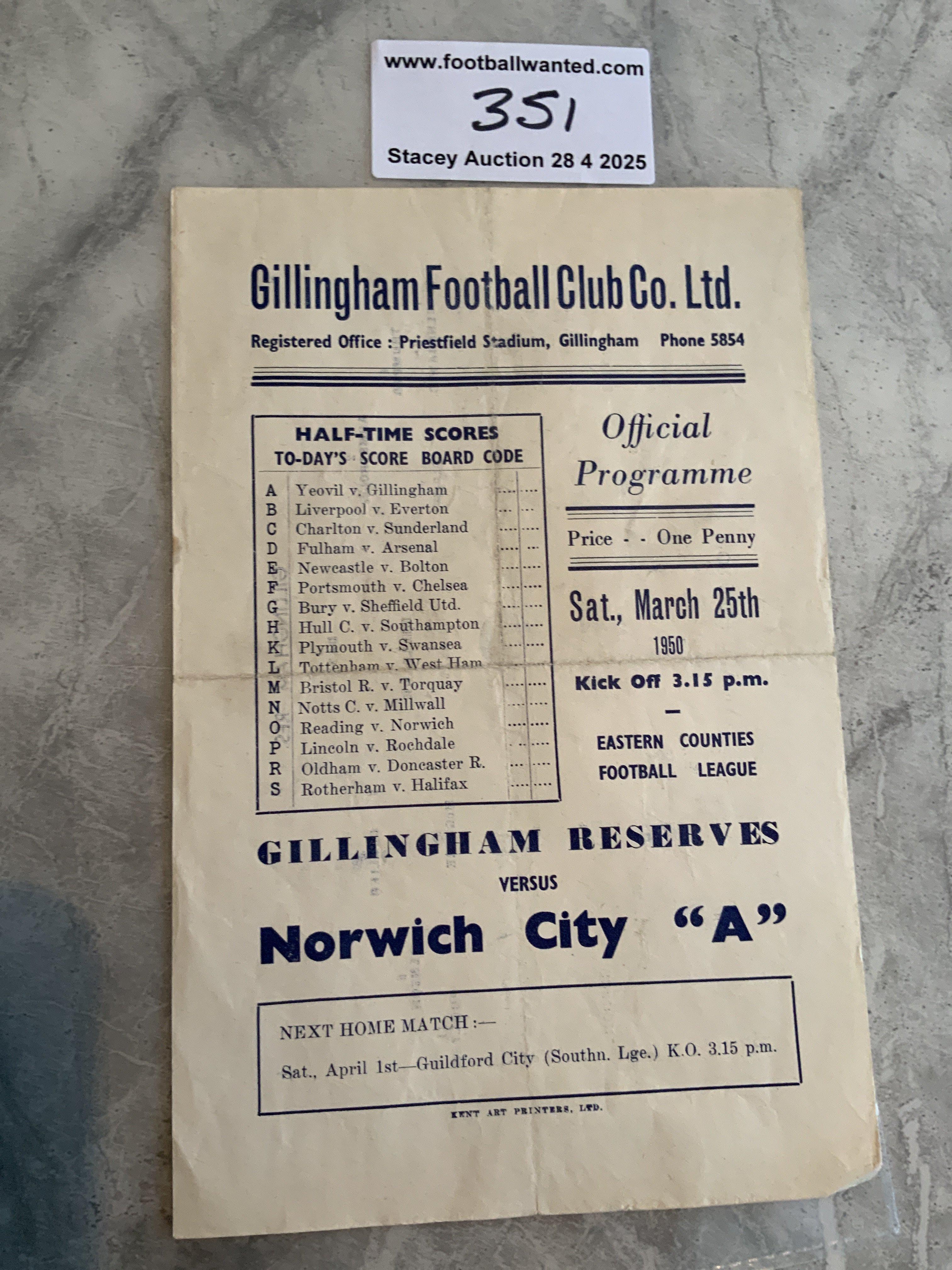 49/50 Gillingham v Norwich City A Football Programme: Very good condition single sheet programme with no team changes. Dated 25 3 1950 from the Eastern Counties League. Folding.