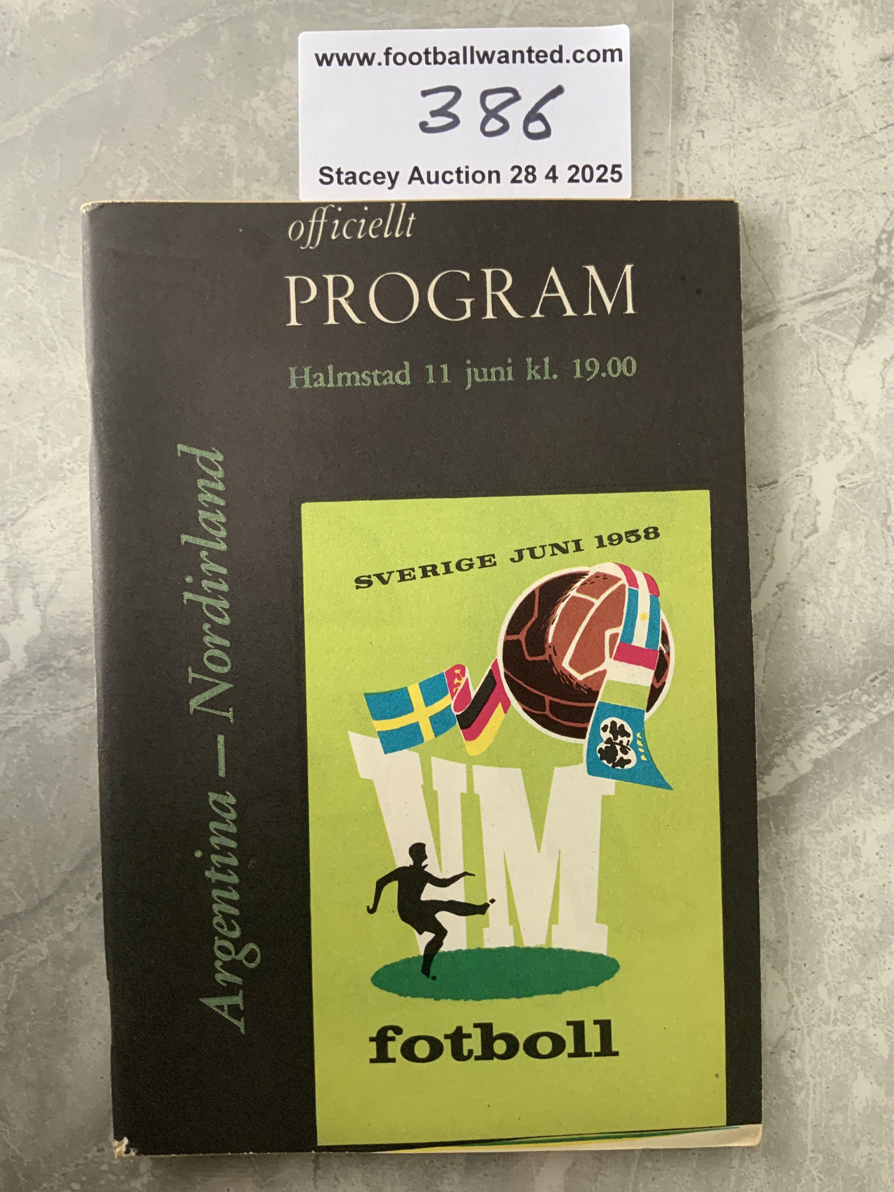 1958 Argentina v Northern Ireland World Cup Football Programme: Excellent condition 88 page programme with no team changes.