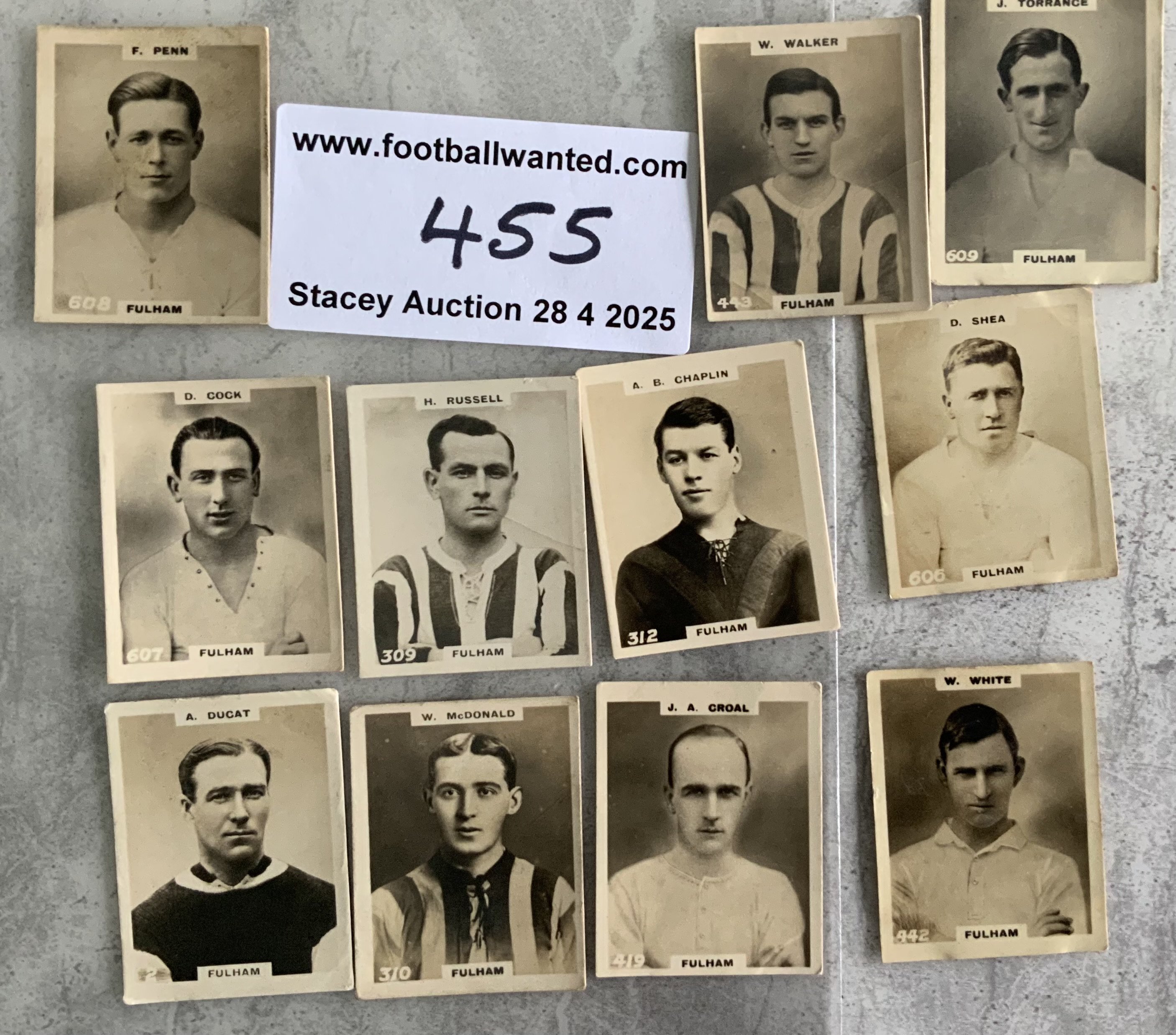 Fulham 1920 - 1921 Pinnace Football Cards: 11 cards in mainly good condition from the set to include McDonald and Walker. (11)
