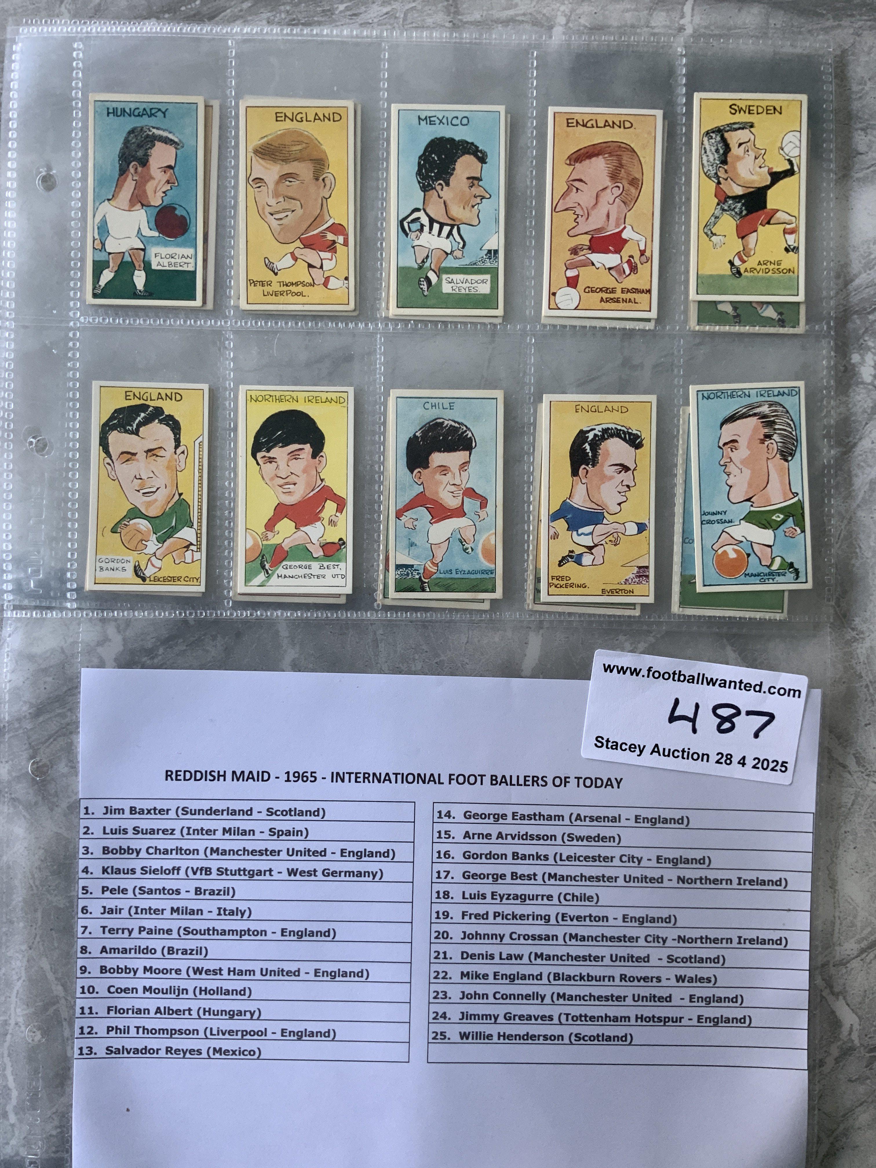 Reddish Maid 1965 Complete Football Cards: International Footballers Of Today complete set of 25 cards in excellent condition. (25)