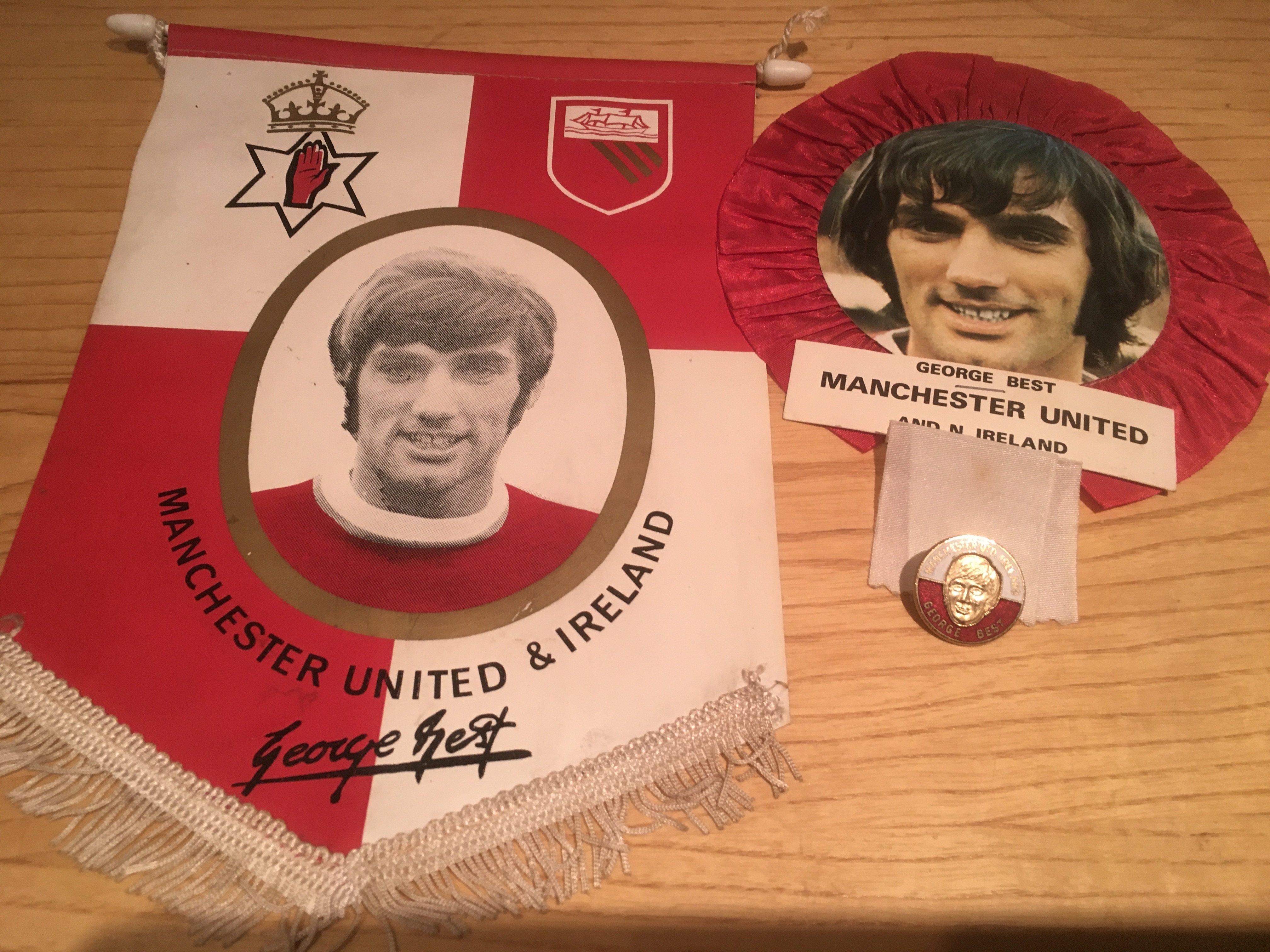 George Best Football Memorabilia: Pennant Rosette and badge all featuring George Best. Excellent. (3)