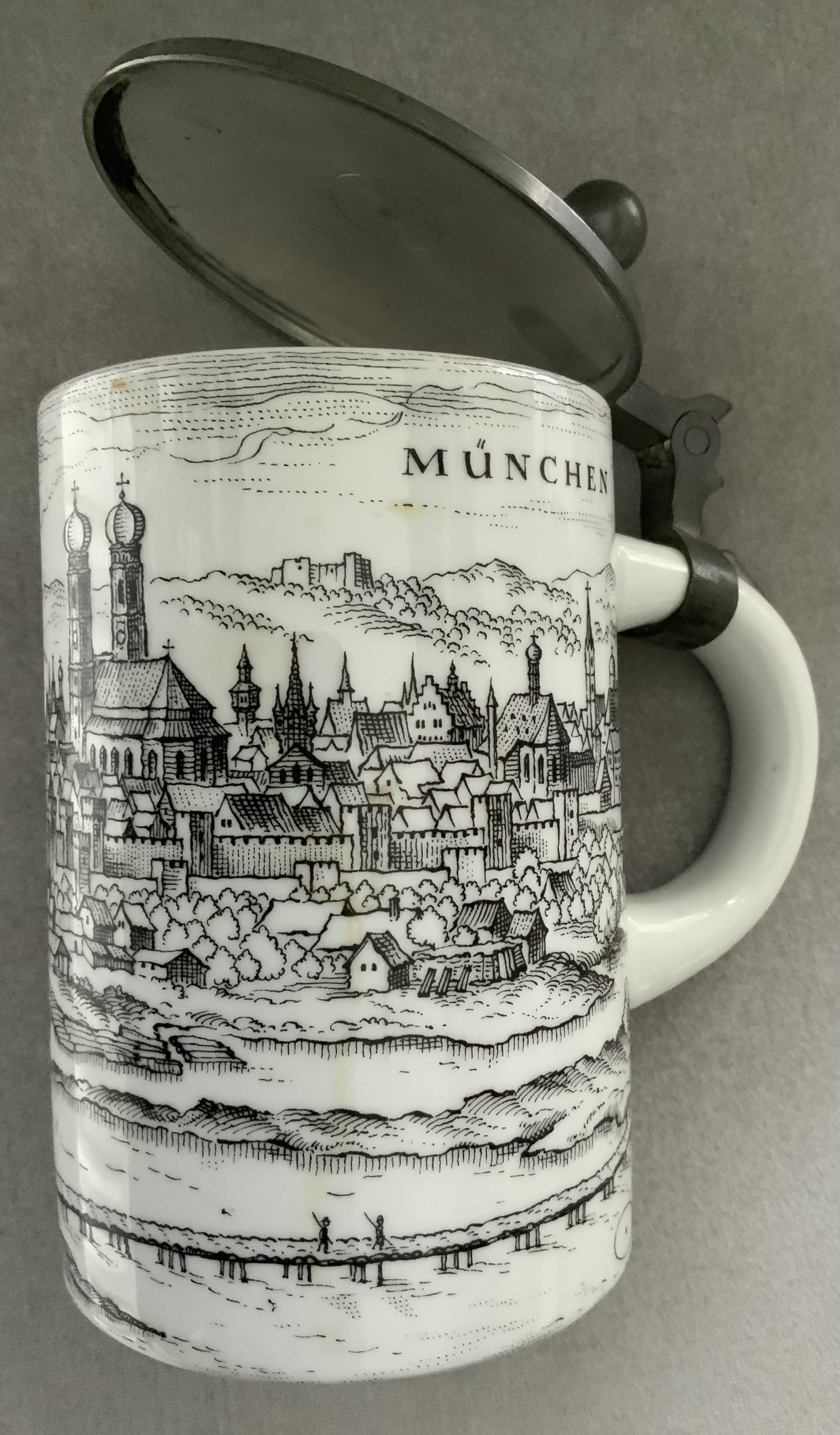 1965 ECWC Final West Ham Players Gift: Stunning top quality ceramic stein presented by TSV Munich to West Ham goalkeeper Ernie Gregory. Stein depicts Munchen Iser Fluv with decorative architecture. Lid is pewter and engraved In Freundschaft Finale Europa Pokal Spiel West Ham United TSV Munchen 1660 and date of match.