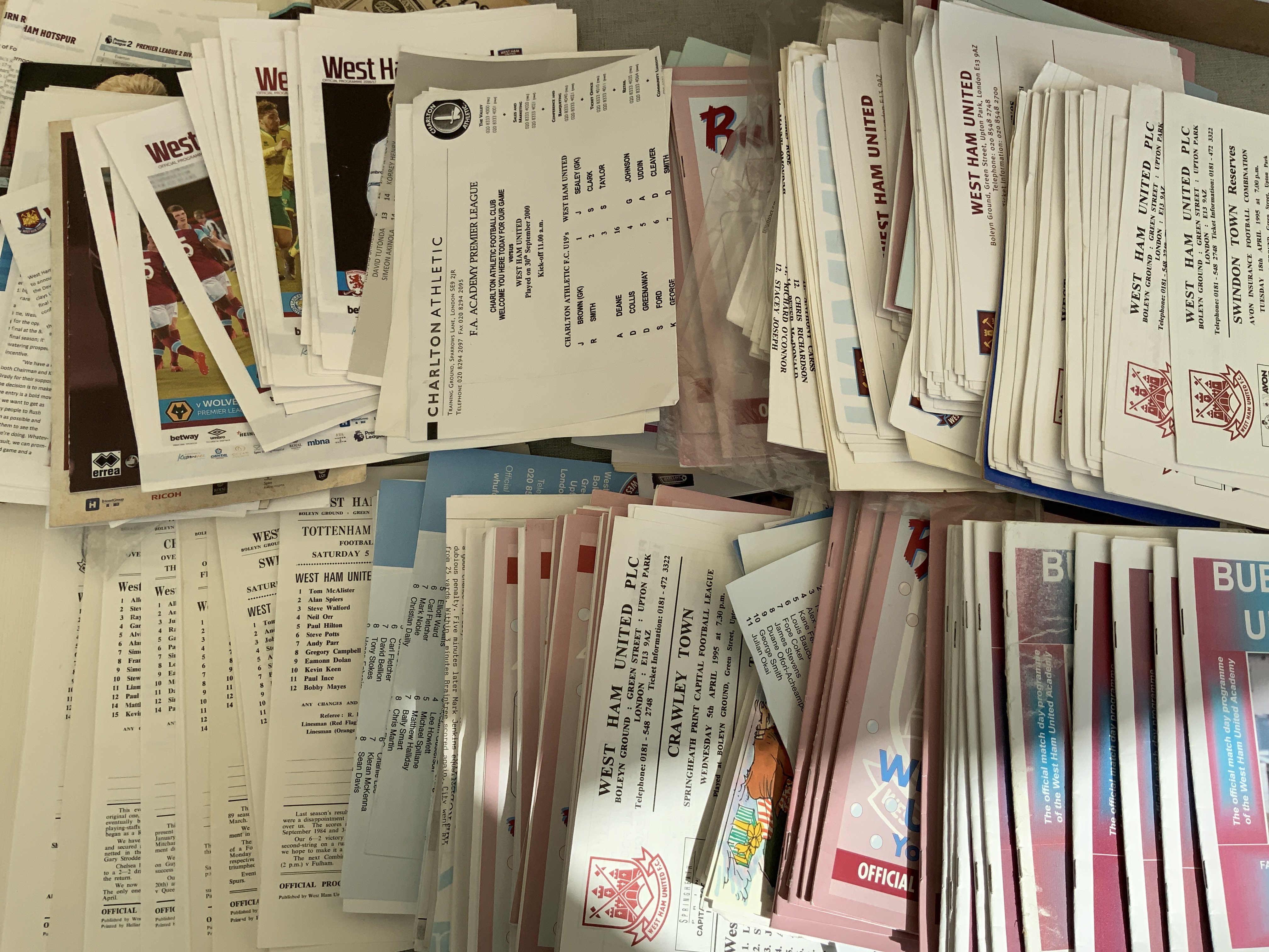 West Ham Reserves + Youth Football Programmes: Mainly homes from the 90s onwards in excellent condition with no writing, some nice issues included. (est 200)