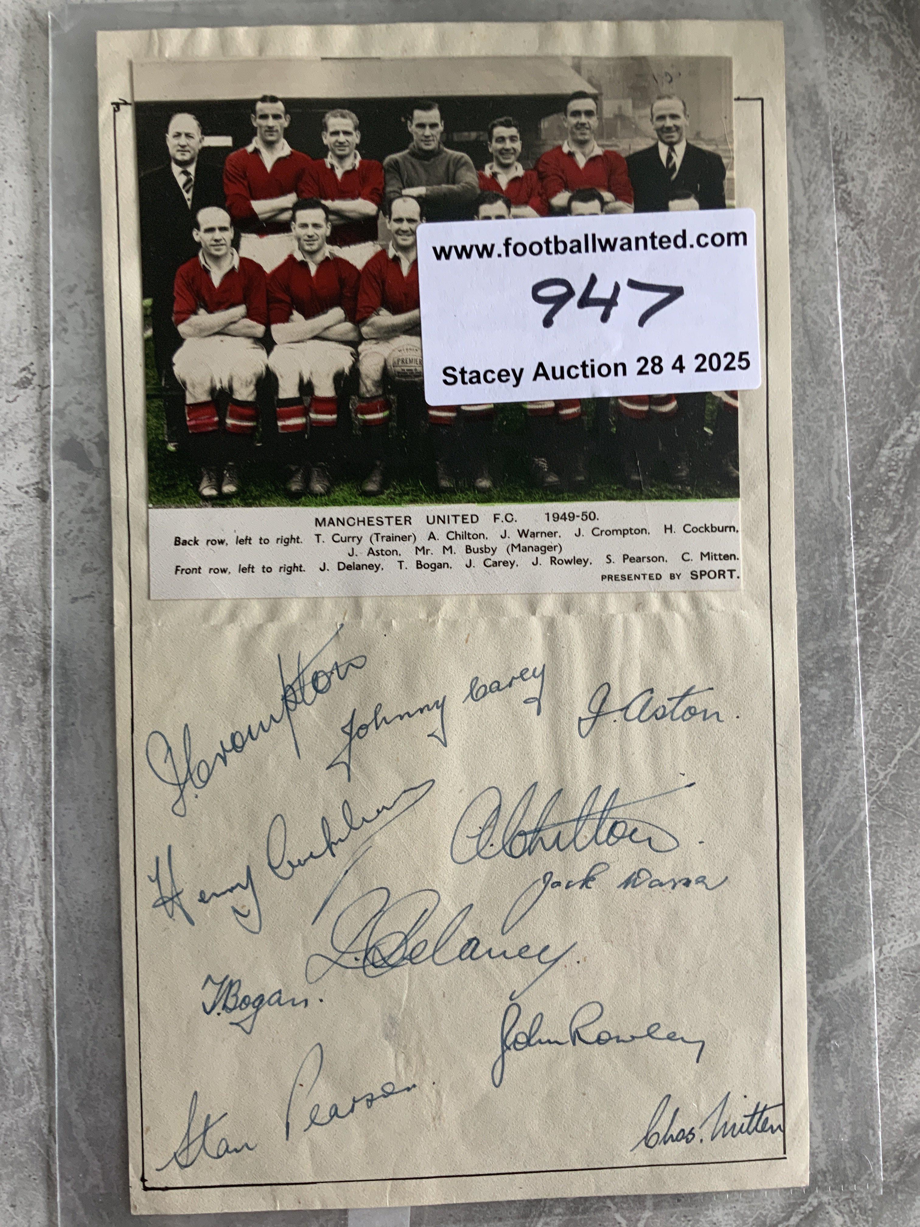 49/50 Manchester United Football Autographs: Page signed by 11 including Delaney Aston Rowley and Crompton. An original coloured team group is stuck to page. Nice item.